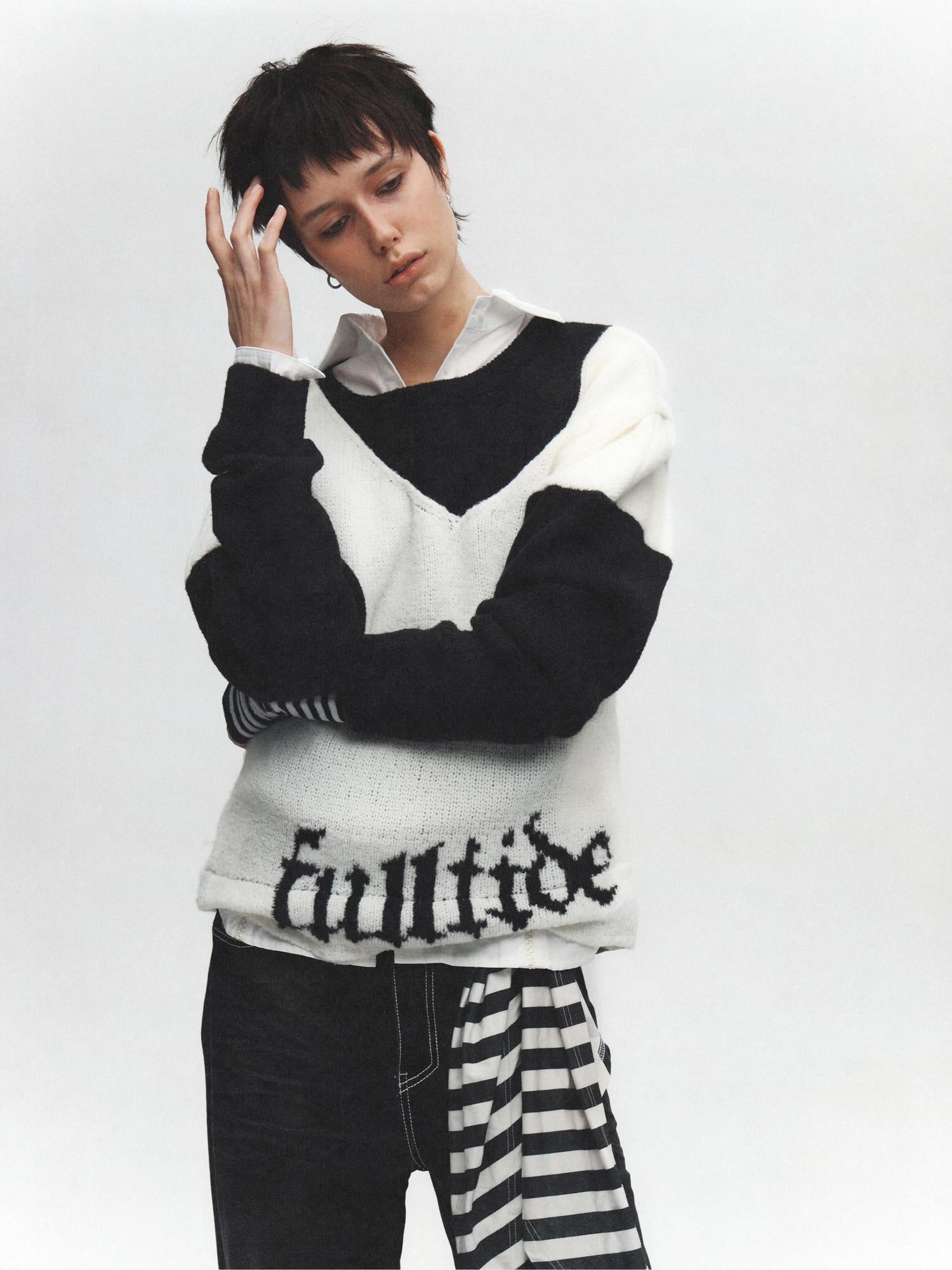 FULLTIDE Soft Wool V Neck Pullover Loose Commuter Style Women Black Classic Sweater