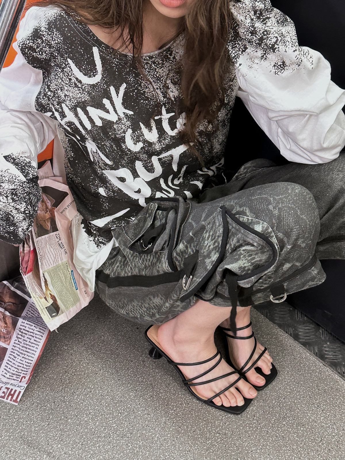 FULLTIDE_Spray_Painted_Punk_Distressed_Women&