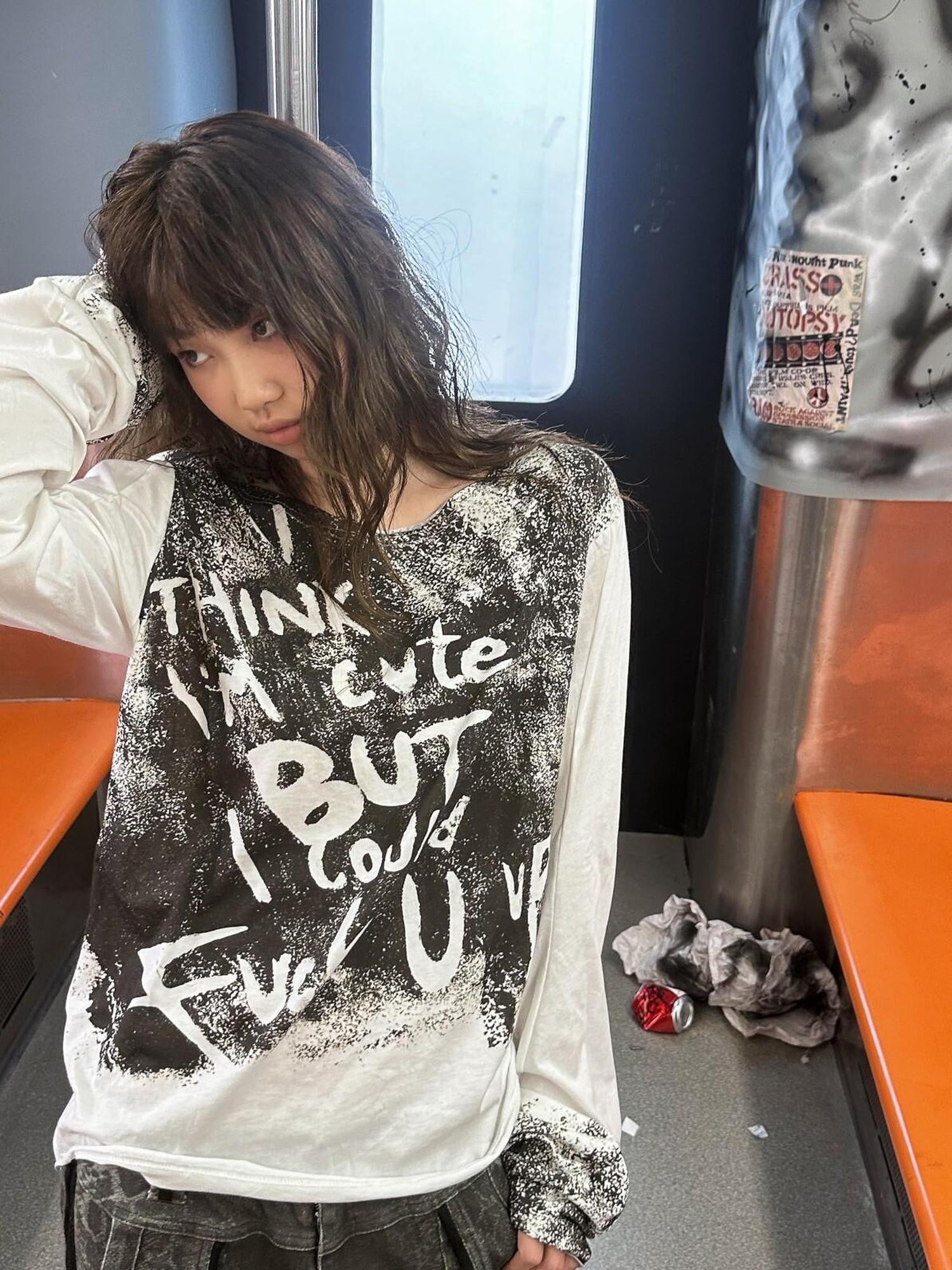 FULLTIDE Spray Painted Punk Distressed Women&