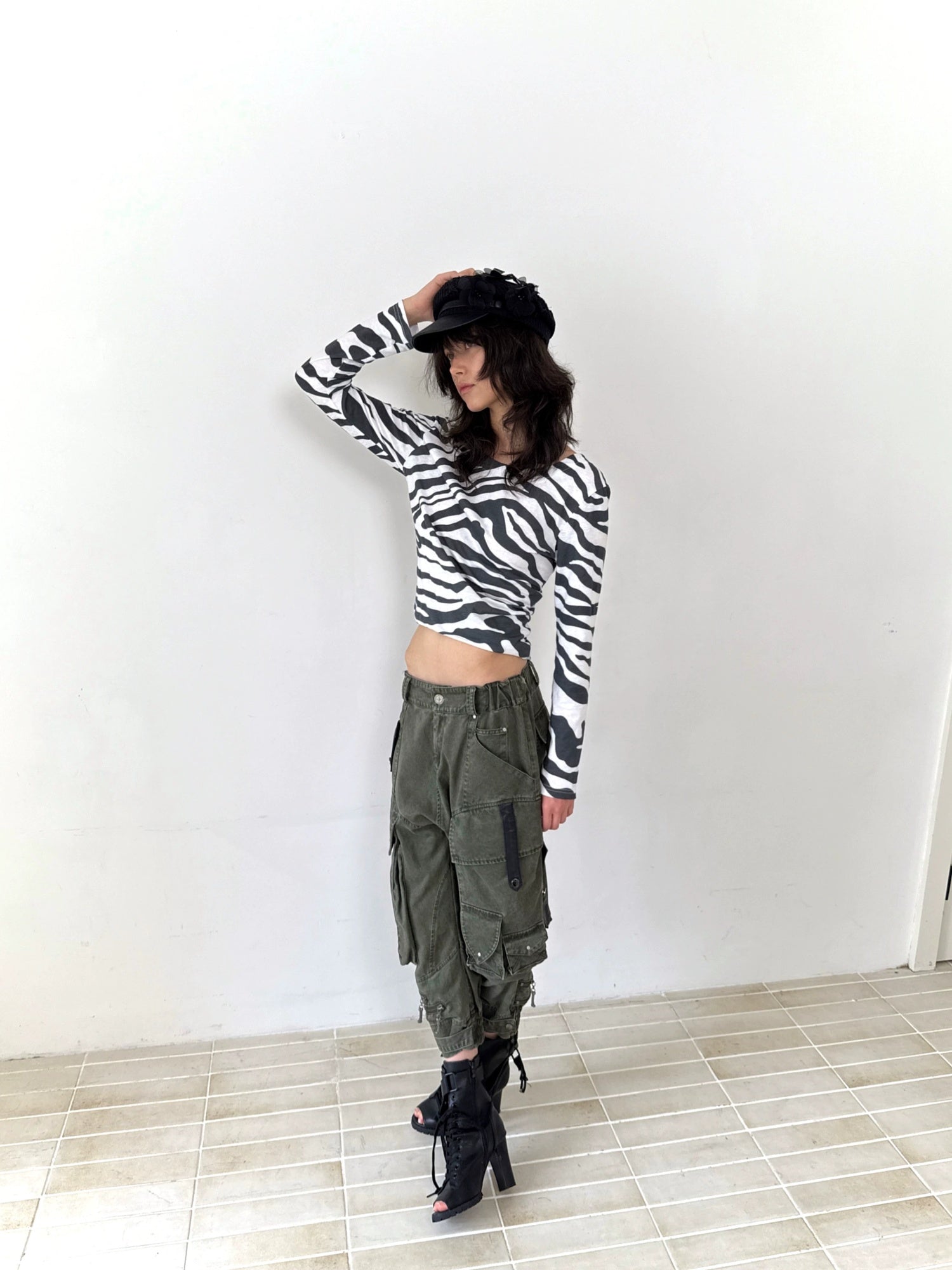 FULLTIDE Stretch Cotton Rayon Cargo Loose Natural Waist Zipper Pockets Women Pants