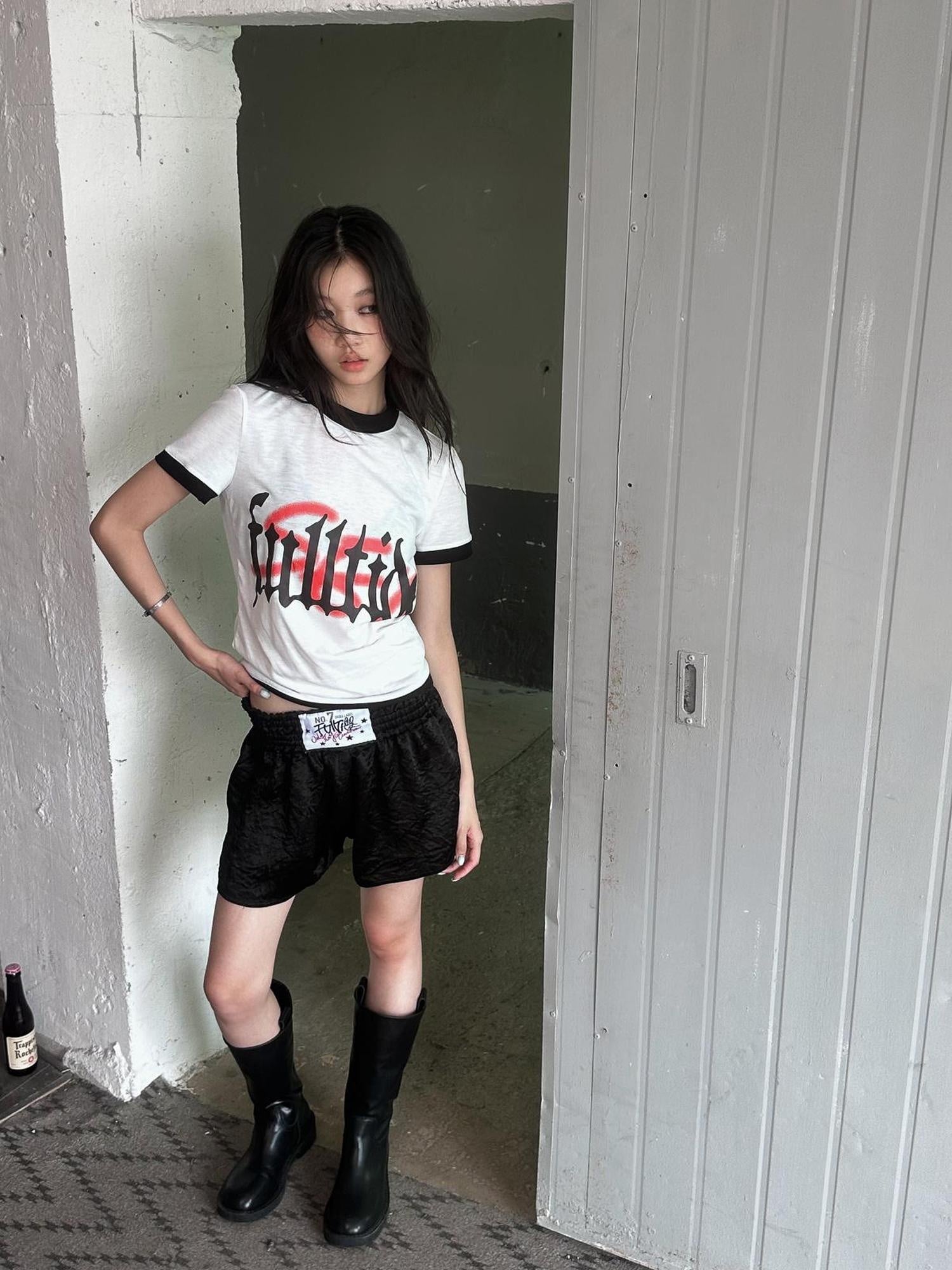 FULLTIDE Versatile Lightweight Straight Leg Natural Waist Women Triacetate Shorts