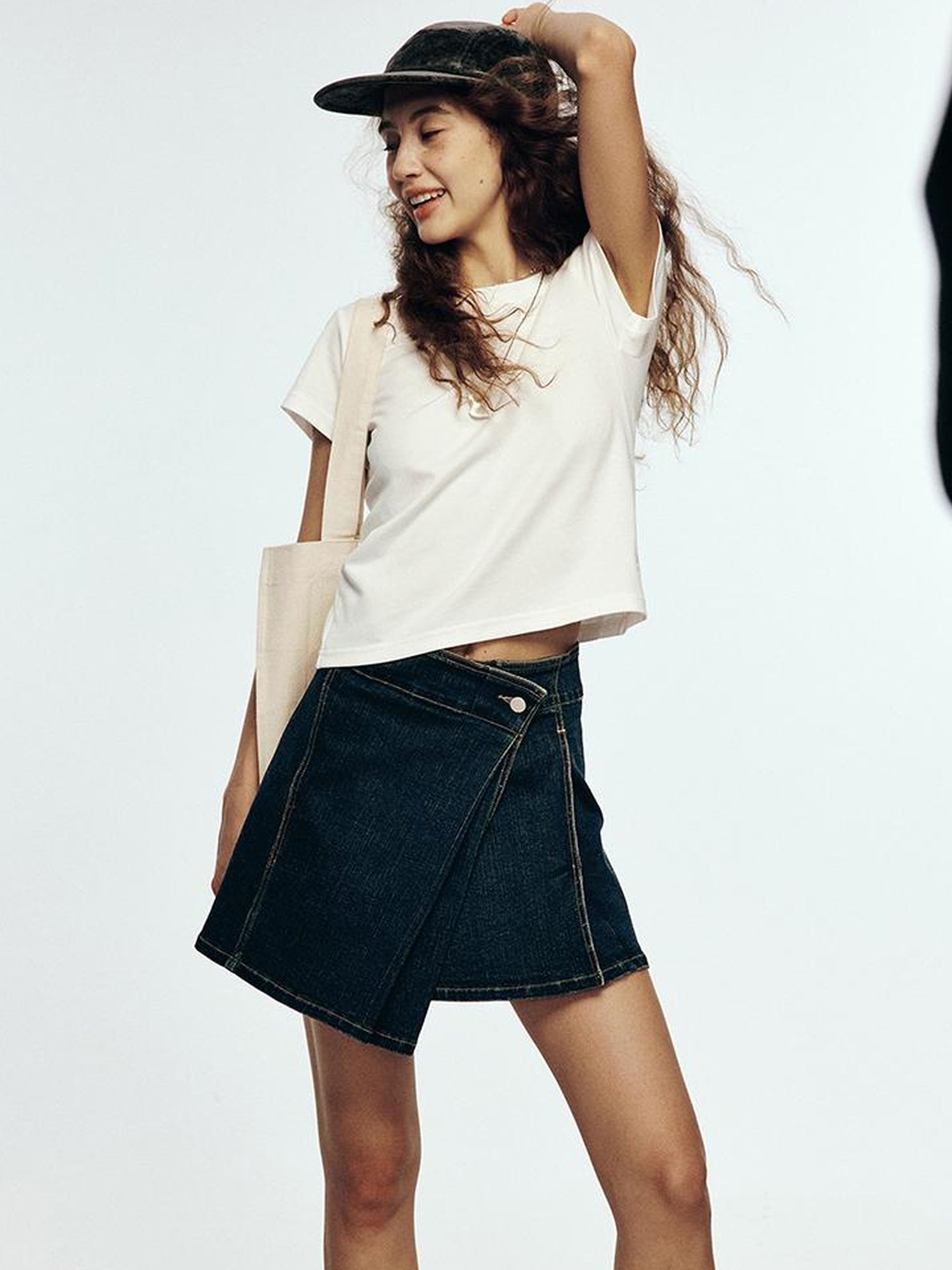FUSSED 24 Aw High School Wash Asymmetrical Adjustable One Piece Denim Skirt