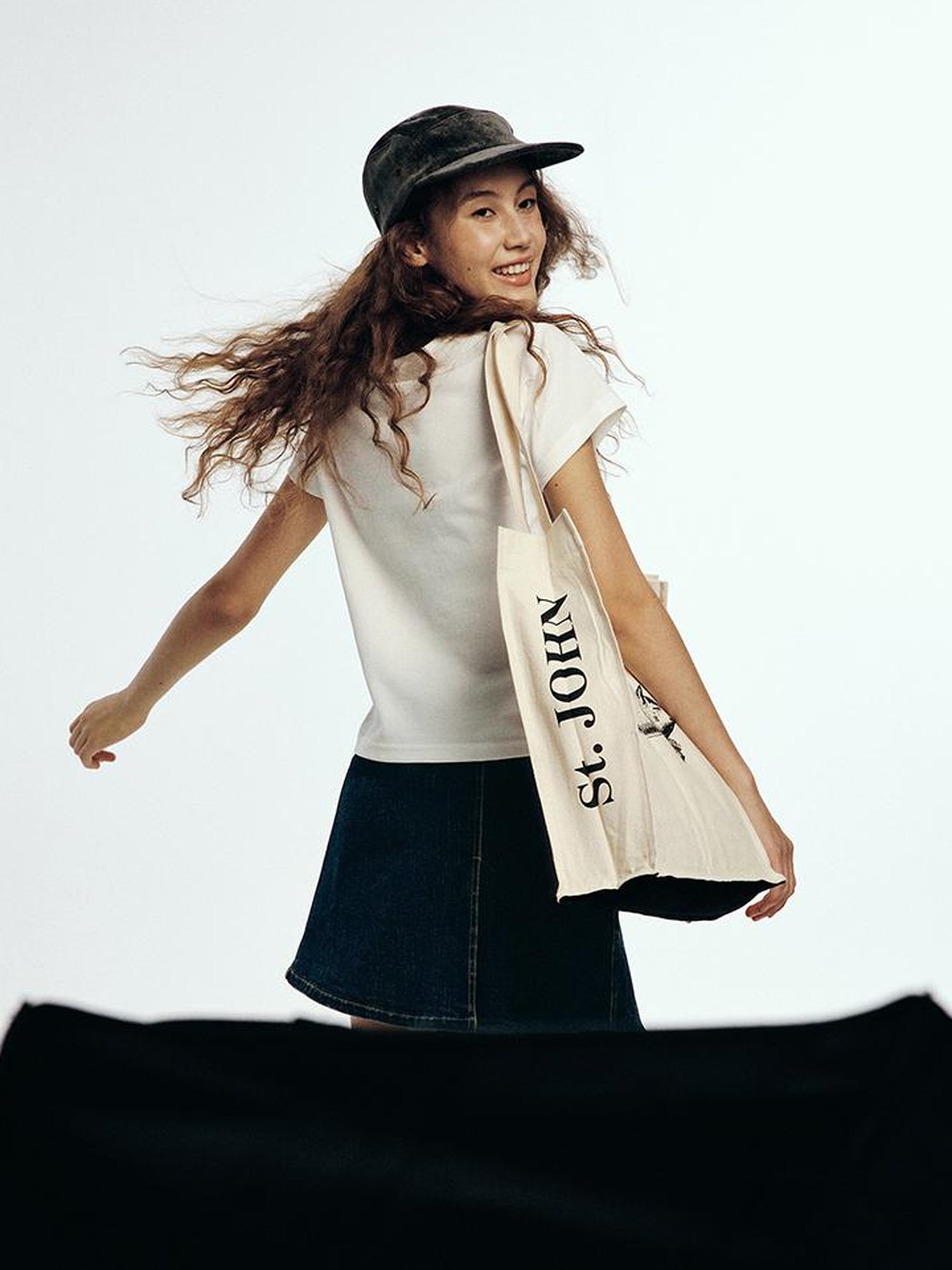 FUSSED 24 Aw High School Wash Asymmetrical Adjustable One Piece Denim Skirt