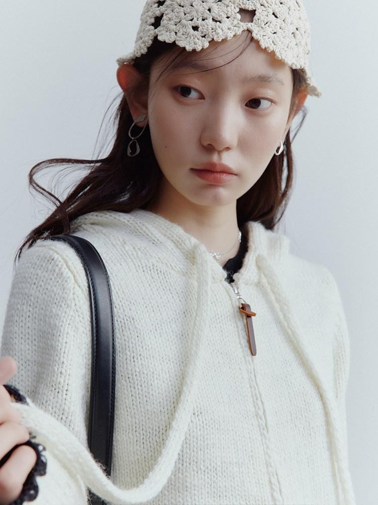 FUSSED Almond Cream Contrast Shell Embroidery Hooded Zippered Women&