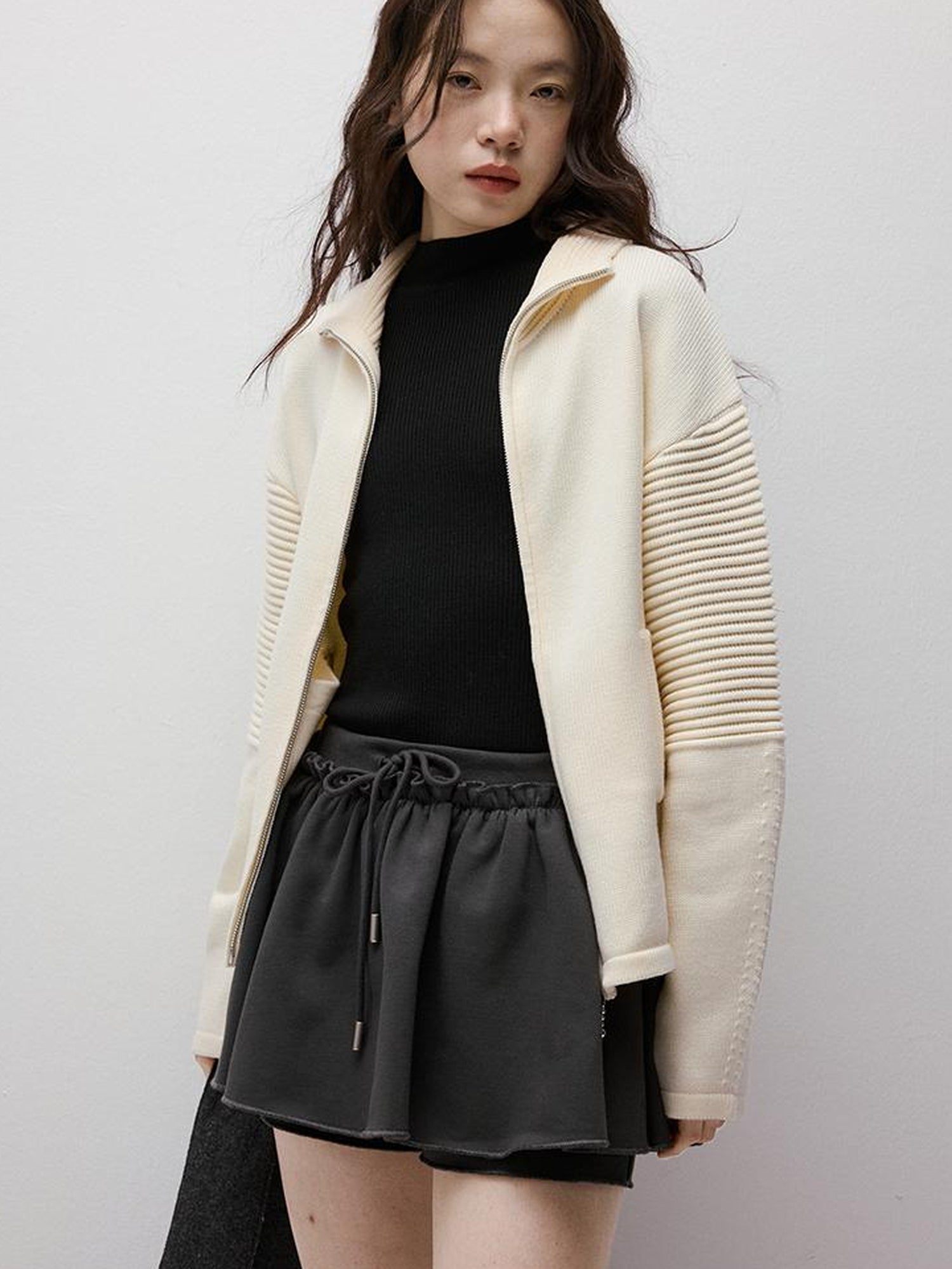 FUSSED Anti Static Thermal Pleated Skirt Pants In Meteor Grey