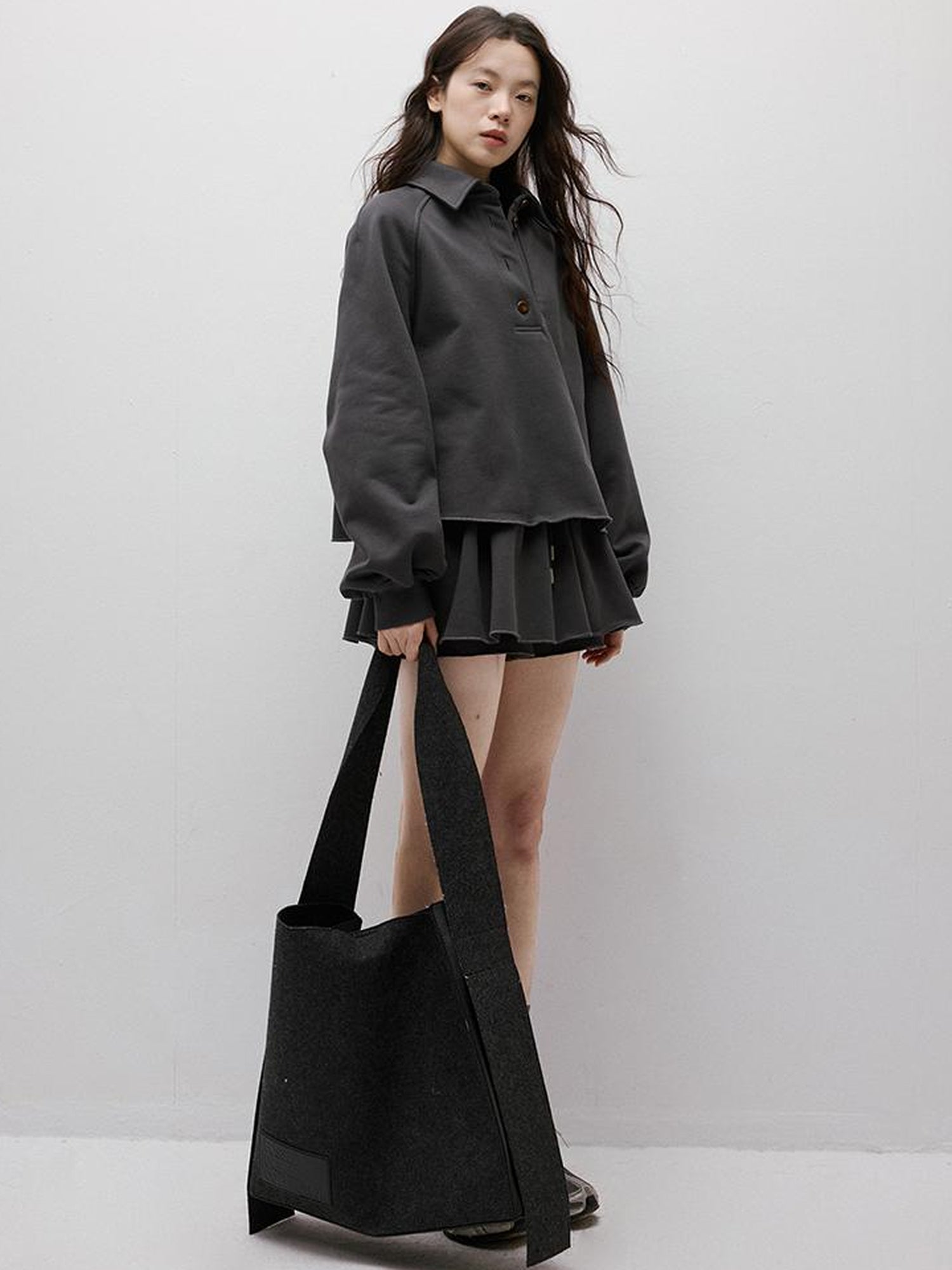 FUSSED Anti Static Thermal Pleated Skirt Pants In Meteor Grey