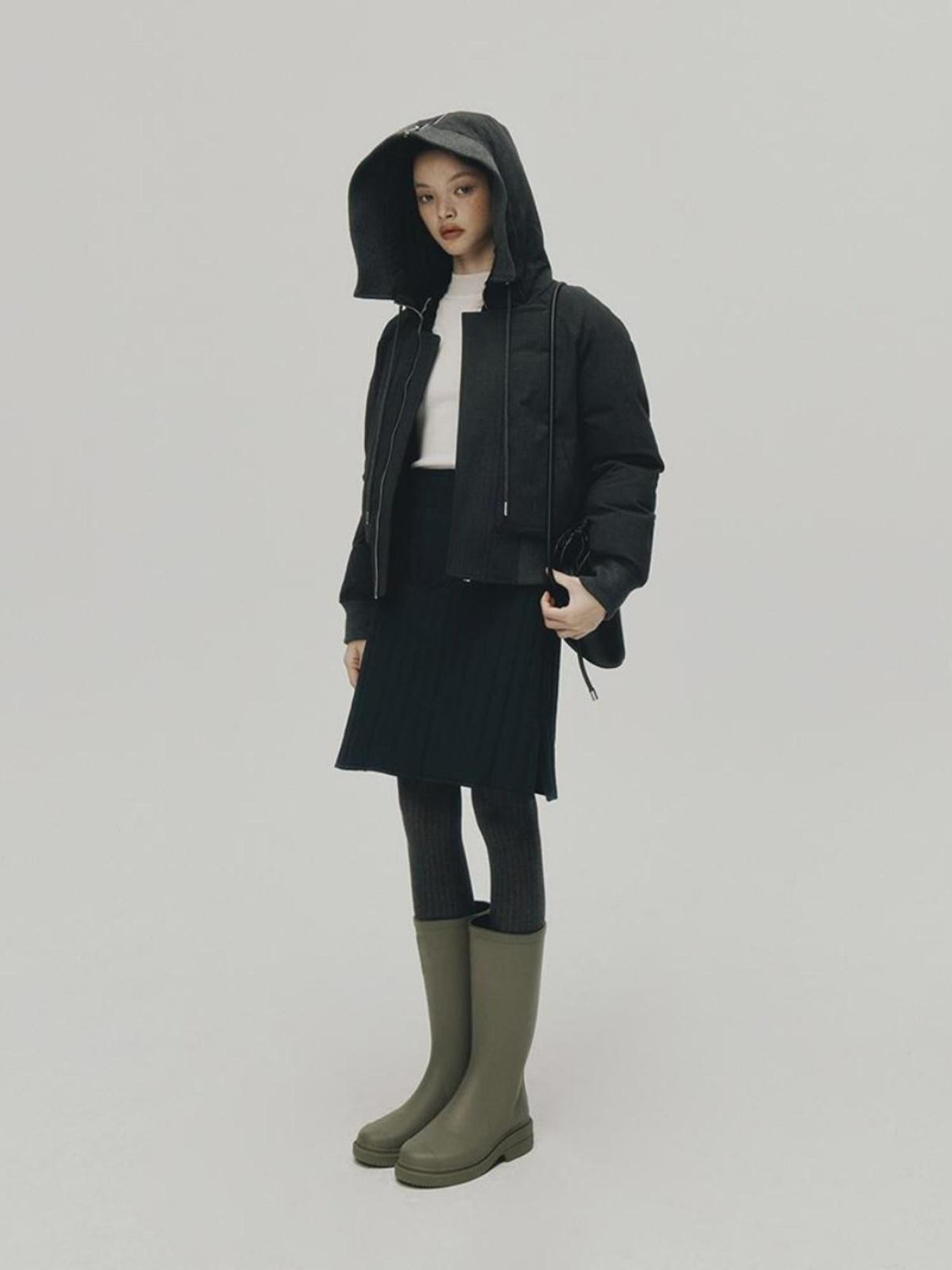 FUSSED Barrel Quilted Down Skirt Navy Blue 90 White Duck Fill