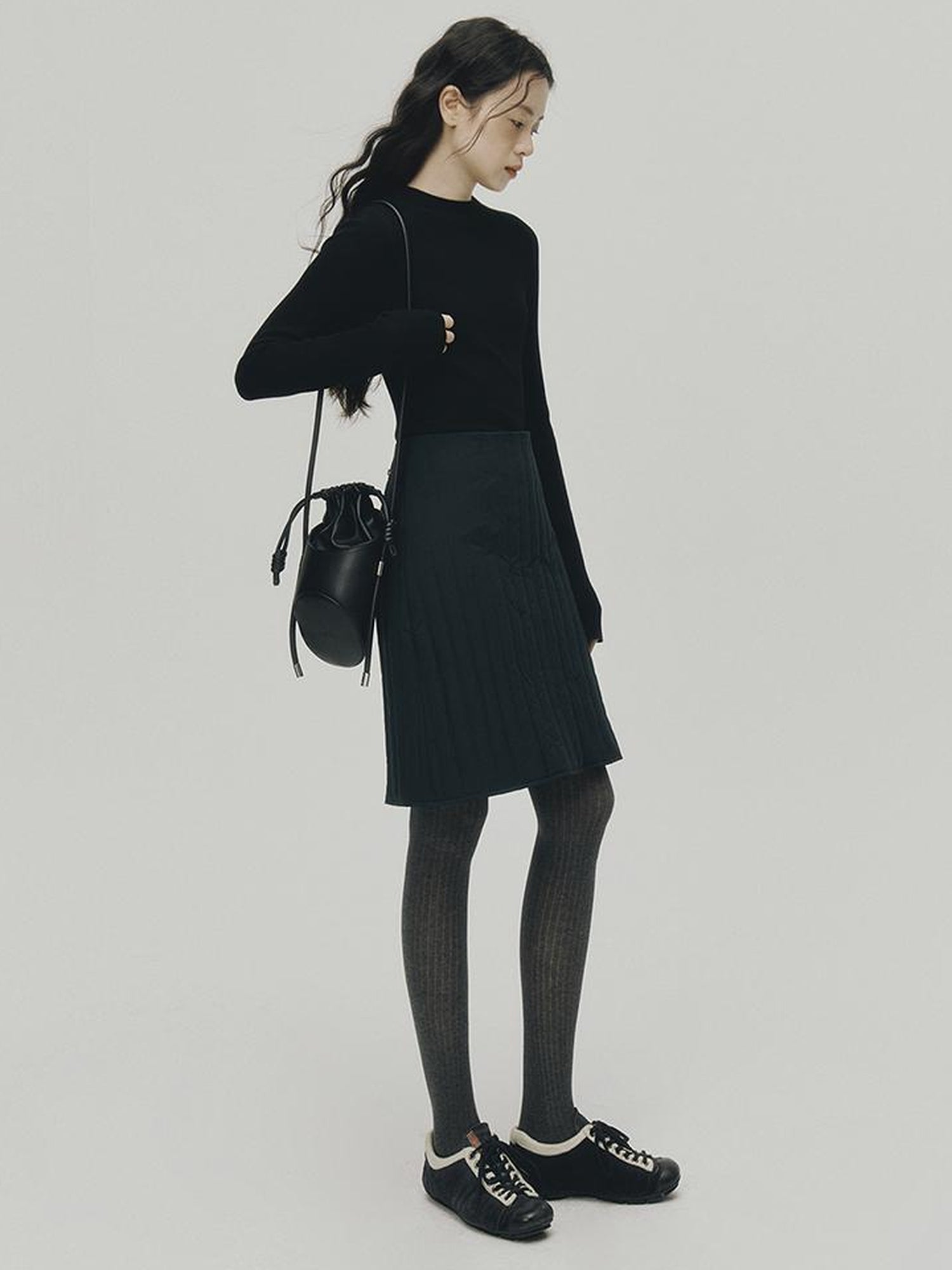 FUSSED Barrel Quilted Down Skirt Navy Blue 90 White Duck Fill