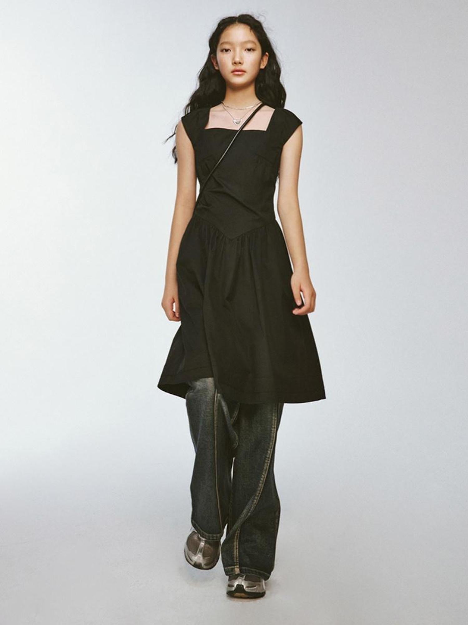 FUSSED Chillax Black Stone Textured Mini A Line V-neck Dress