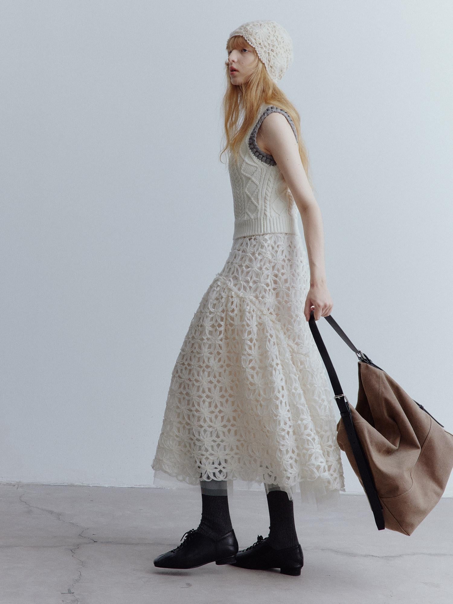 FUSSED Cloud White Hand Crochet Floral 3d Knit Women&