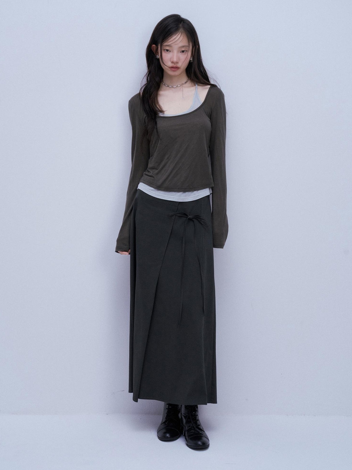 FUSSED Colorblock Slim Fit U Neck Lyocell Women&