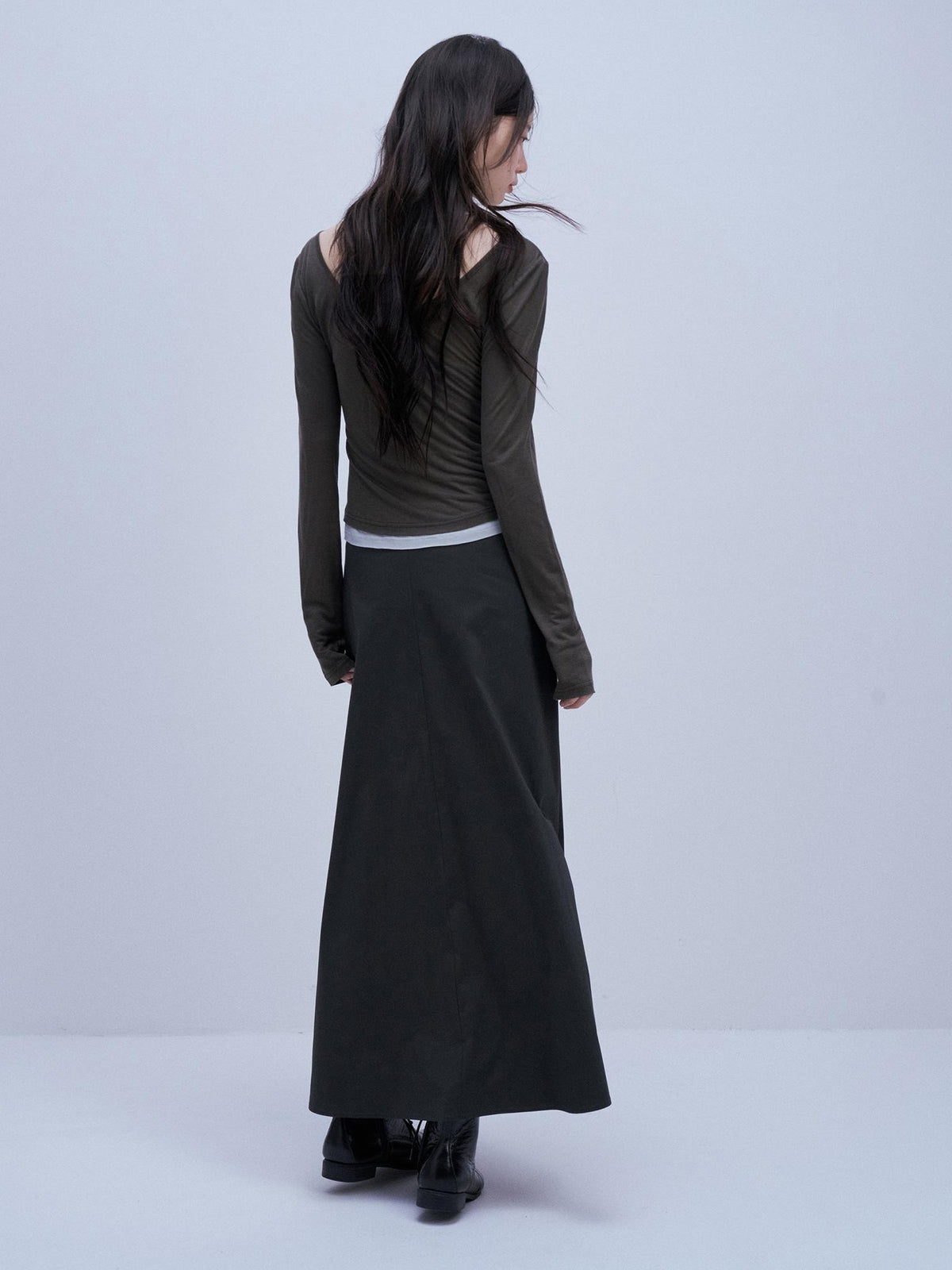 FUSSED Colorblock Slim Fit U Neck Lyocell Women&