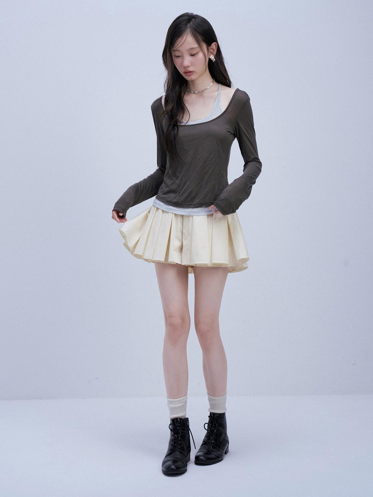 FUSSED Colorblock Slim Fit U Neck Lyocell Women&