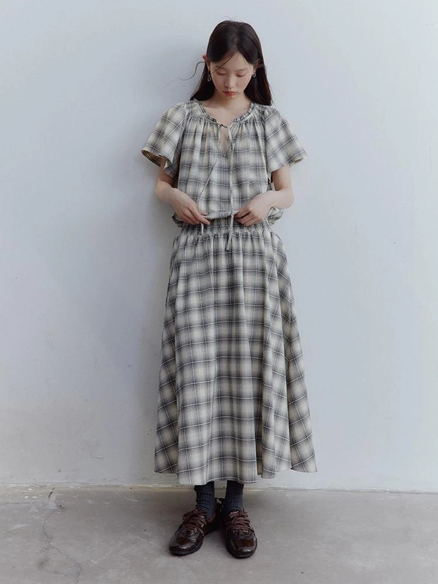 Dupplin Check Smocked Bubble Textured A Line Dress V-neck T-shirt Long Sleeve