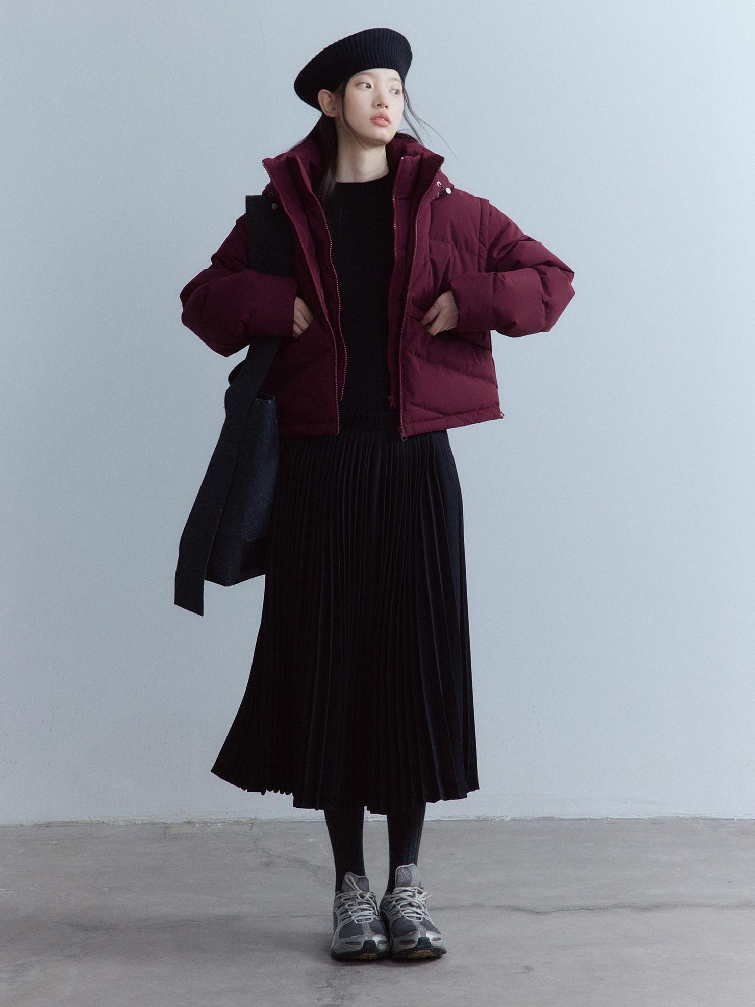 FUSSED Elastic Waist Pleated Panel Casual Flared Hem For Women Daily Black Maxi Skirt