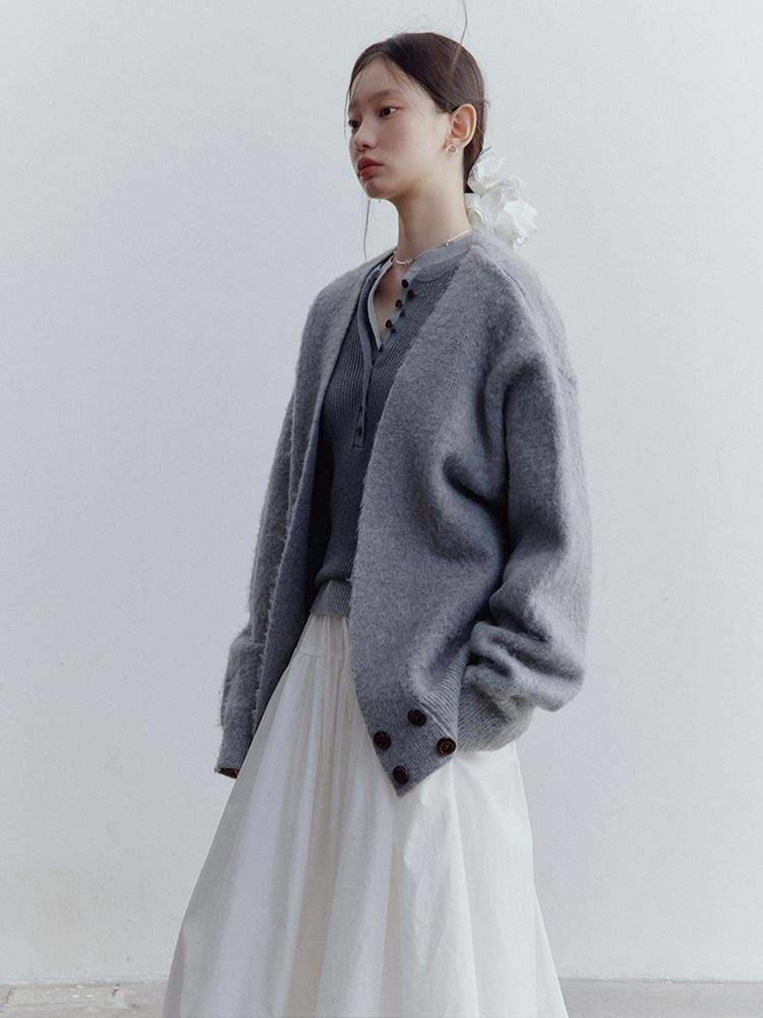 FUSSED Fluffy V-neck Buttoned Oversized Women&