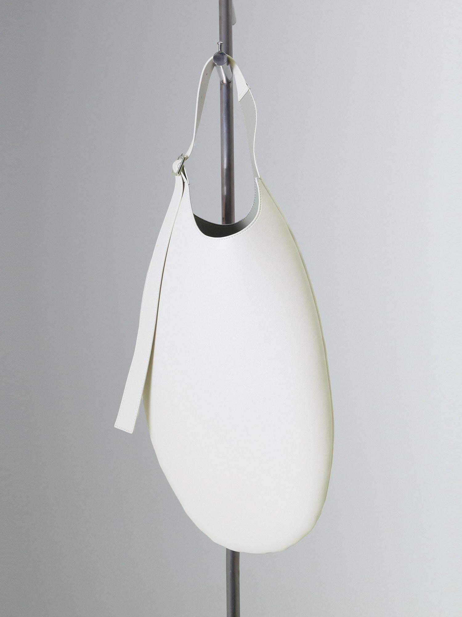 FUSSED Gray White Two Tone Egg Shaped Women&