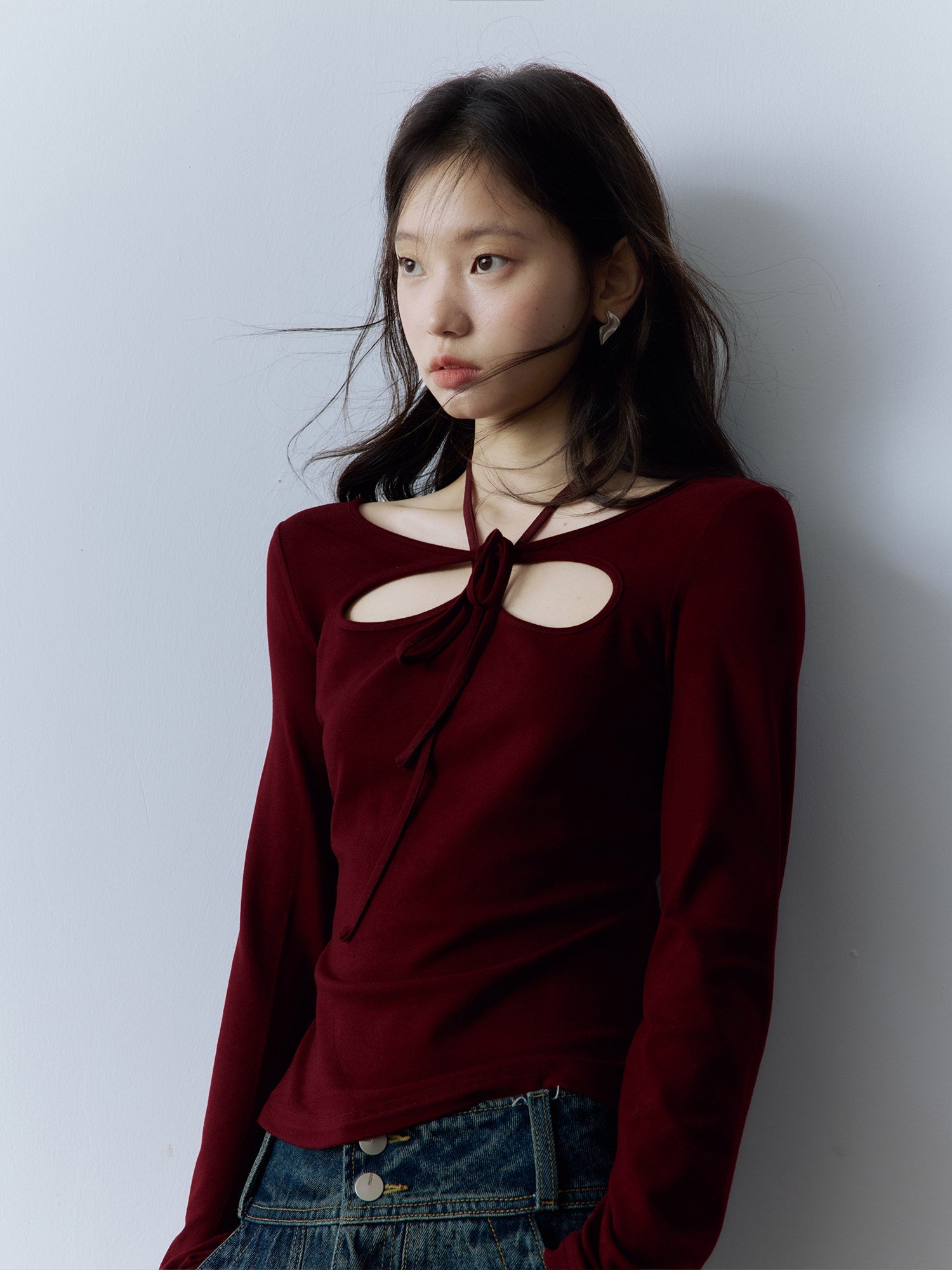 FUSSED_Halter_Neck_Slim_Fit_Girlish_Women_Long_Sleeve_Solid_Crewneck_Pullover_T-Shirt_MISSTT