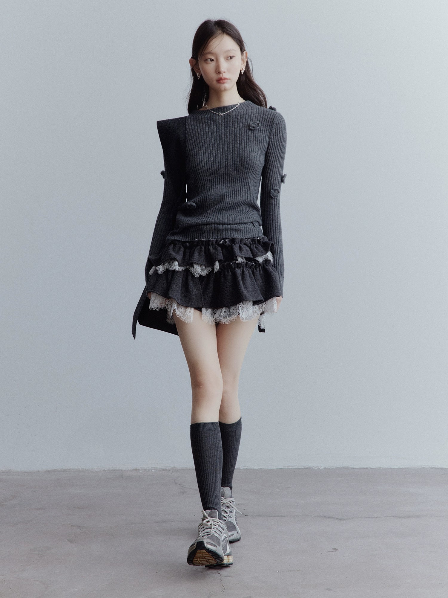 FUSSED_Hand_Knitted_Wool_Floral_Embellished_Ribbed_Sweater_MISSTT