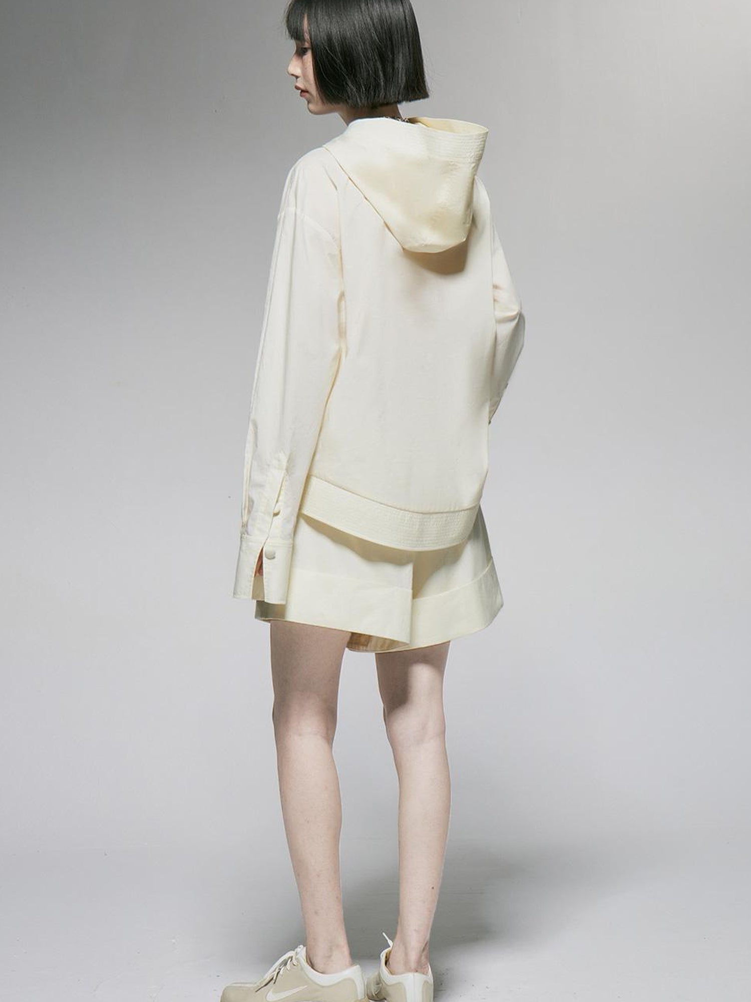 FUSSED Ivory Cotton Wide Leg Shorts With Pleats And Cuffed Hem