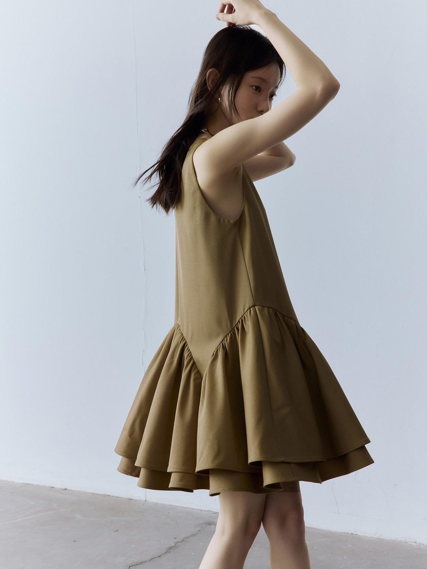 FUSSED Khaki Double Layer A Line V-ceck Sleeveless Loose Waist Girly Midi Dresses