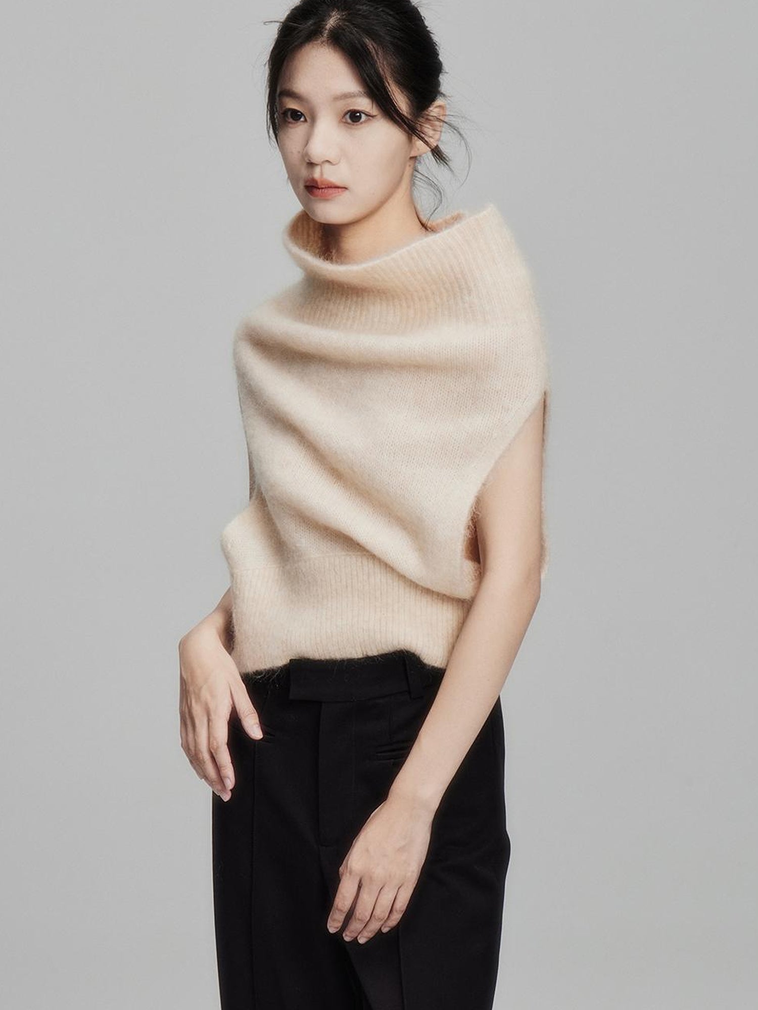 FUSSED Kid Mohair Pink Mohair Wool Vest