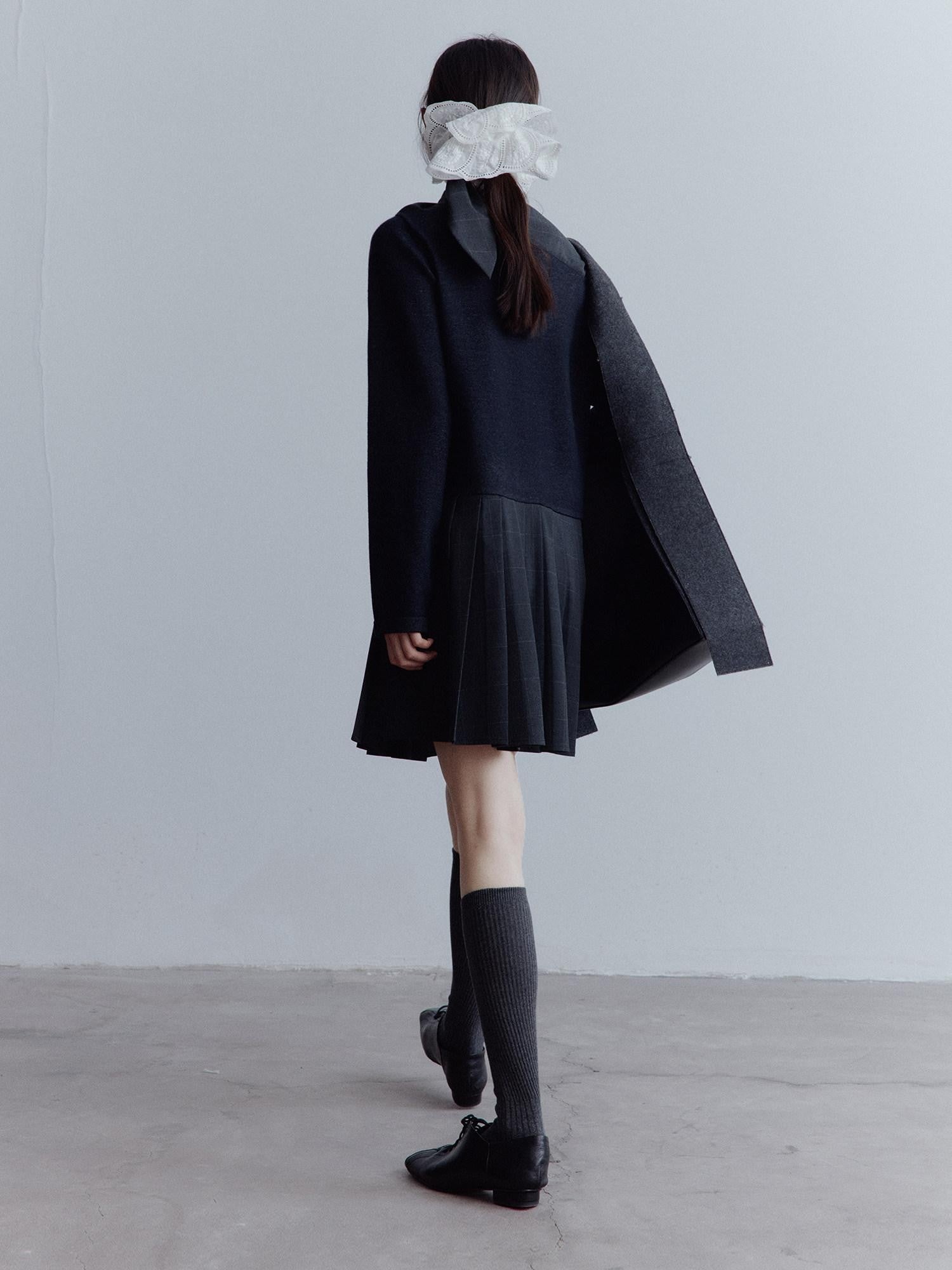 FUSSED Meteorite Gray Deconstructed Scarf Pleat Patch Women&
