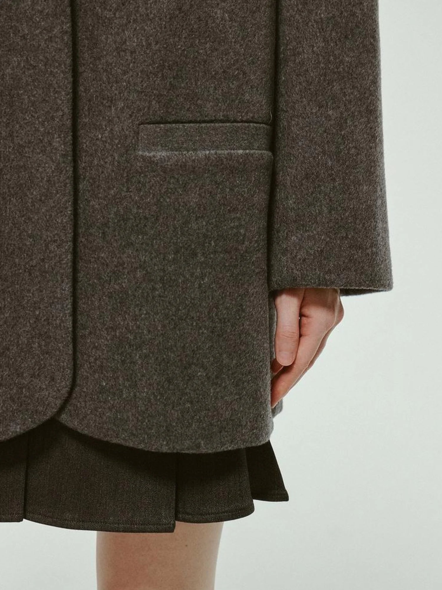 Oversized V-Neck Wool Blend Blazer In Mercury Gray