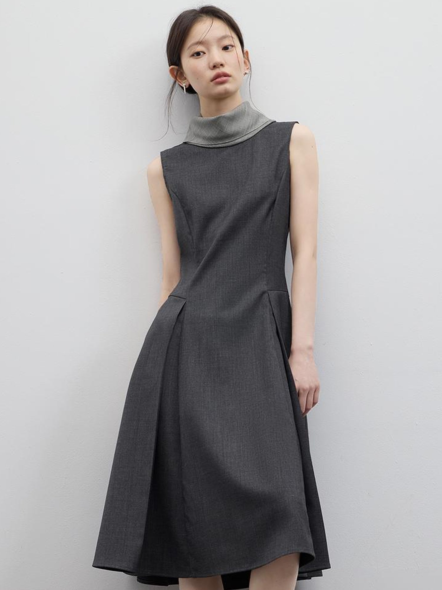 FUSSED Refined Gray Slim Fit Pleated Reversible Waistcoat Dress