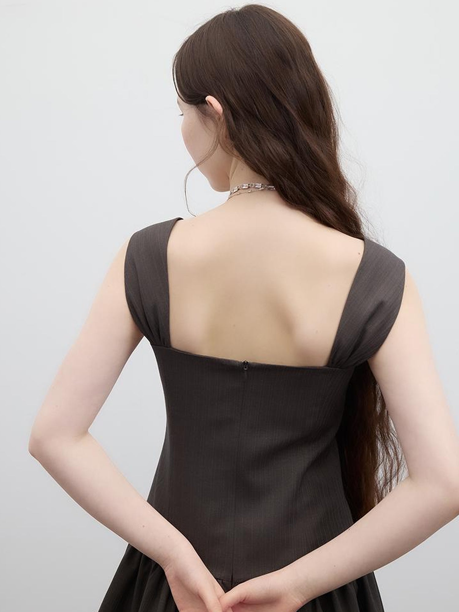 FUSSED Retro Ballroom Bow Bust Brown Tiered Dress V-Neck T-Shirt Long-Sleeve