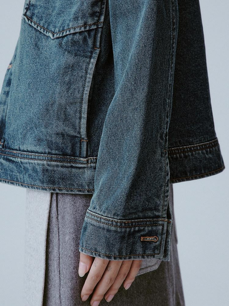 FUSSED Sea Blue Contour Detail Old Money Women&