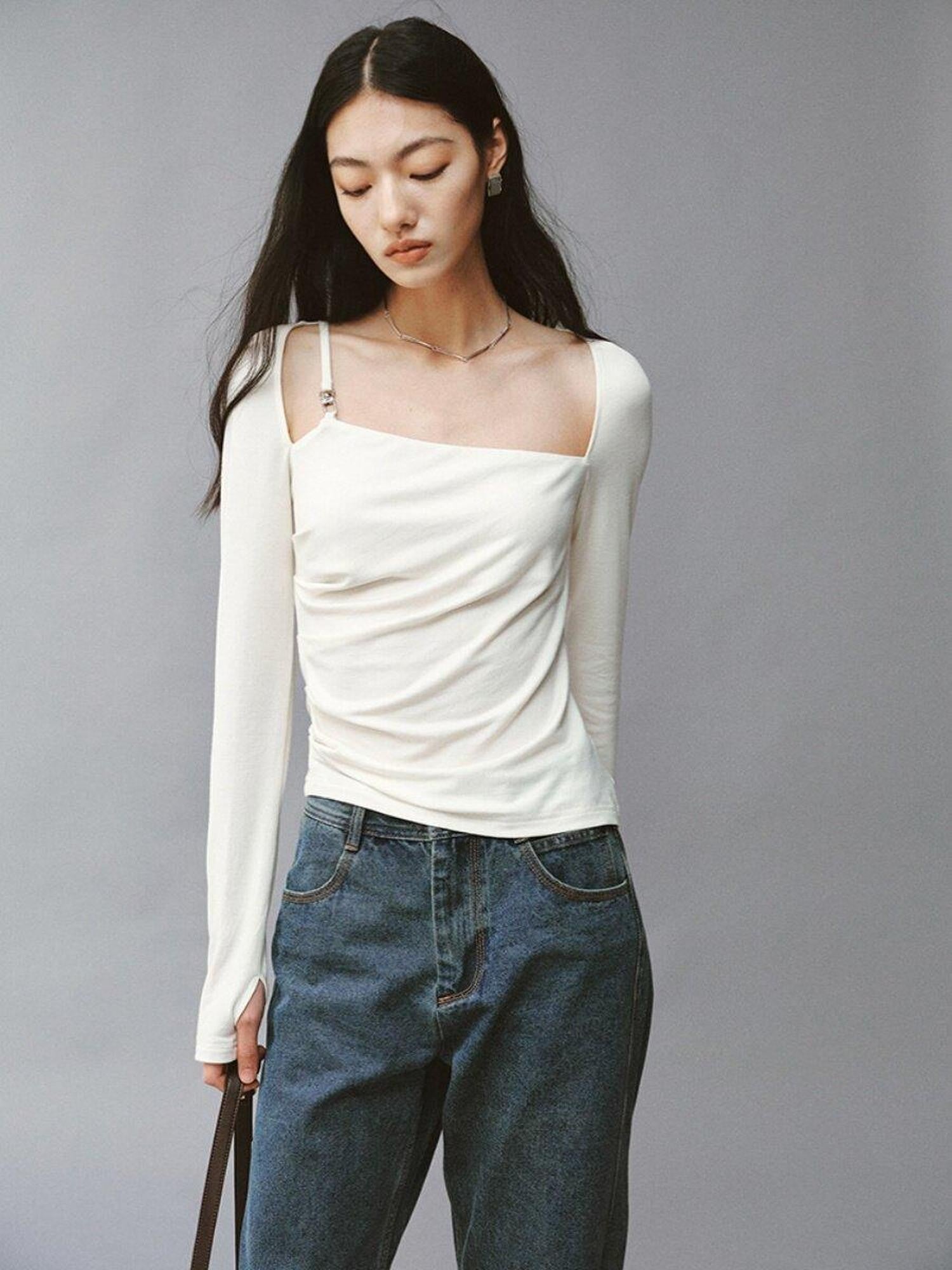 FUSSED Soft White Asymmetric Pleated Women&