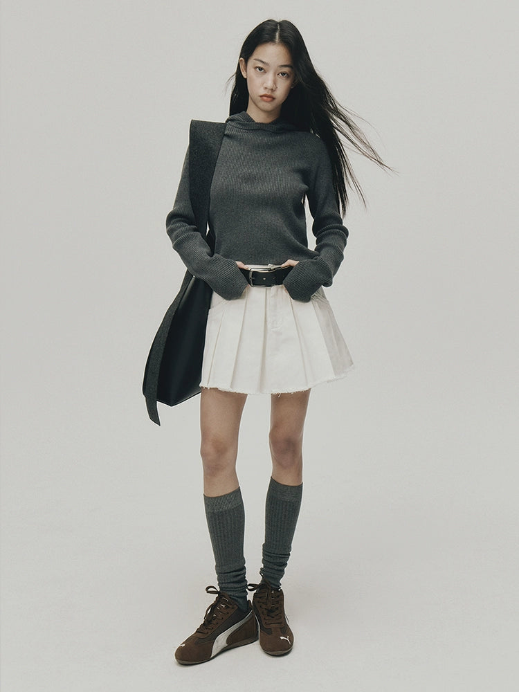 FUSSED_Soft_Wool_Hooded_Sweater_With_Thumbholes_MISSTT