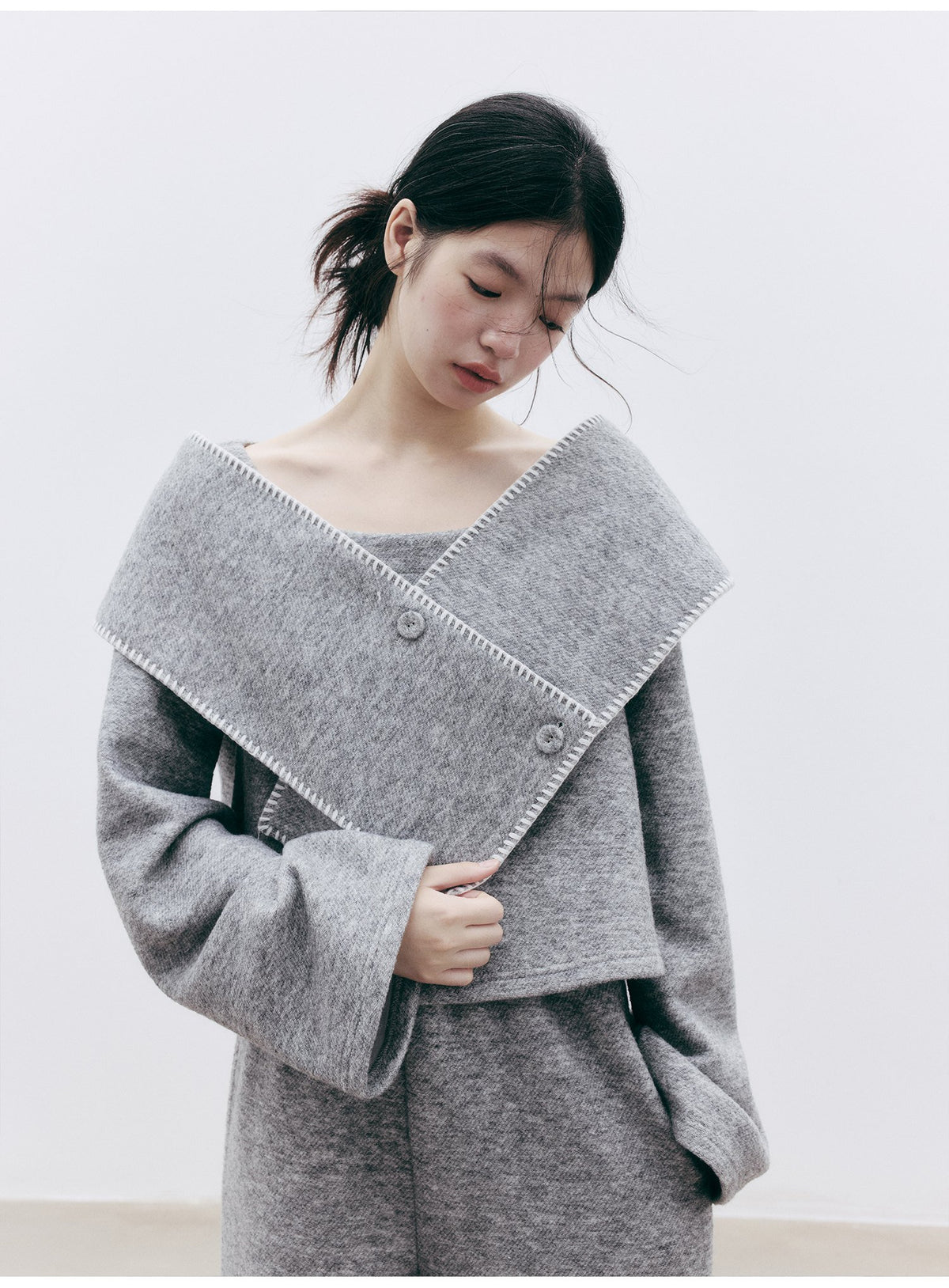 FUSSED_Solid_Color_Detachable_Scarf_Wool_Blend_Women&