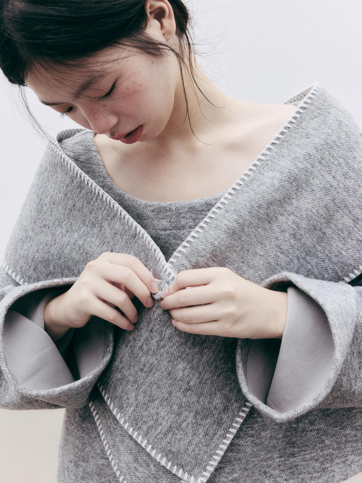 FUSSED Solid Color Detachable Scarf Wool Blend Women&
