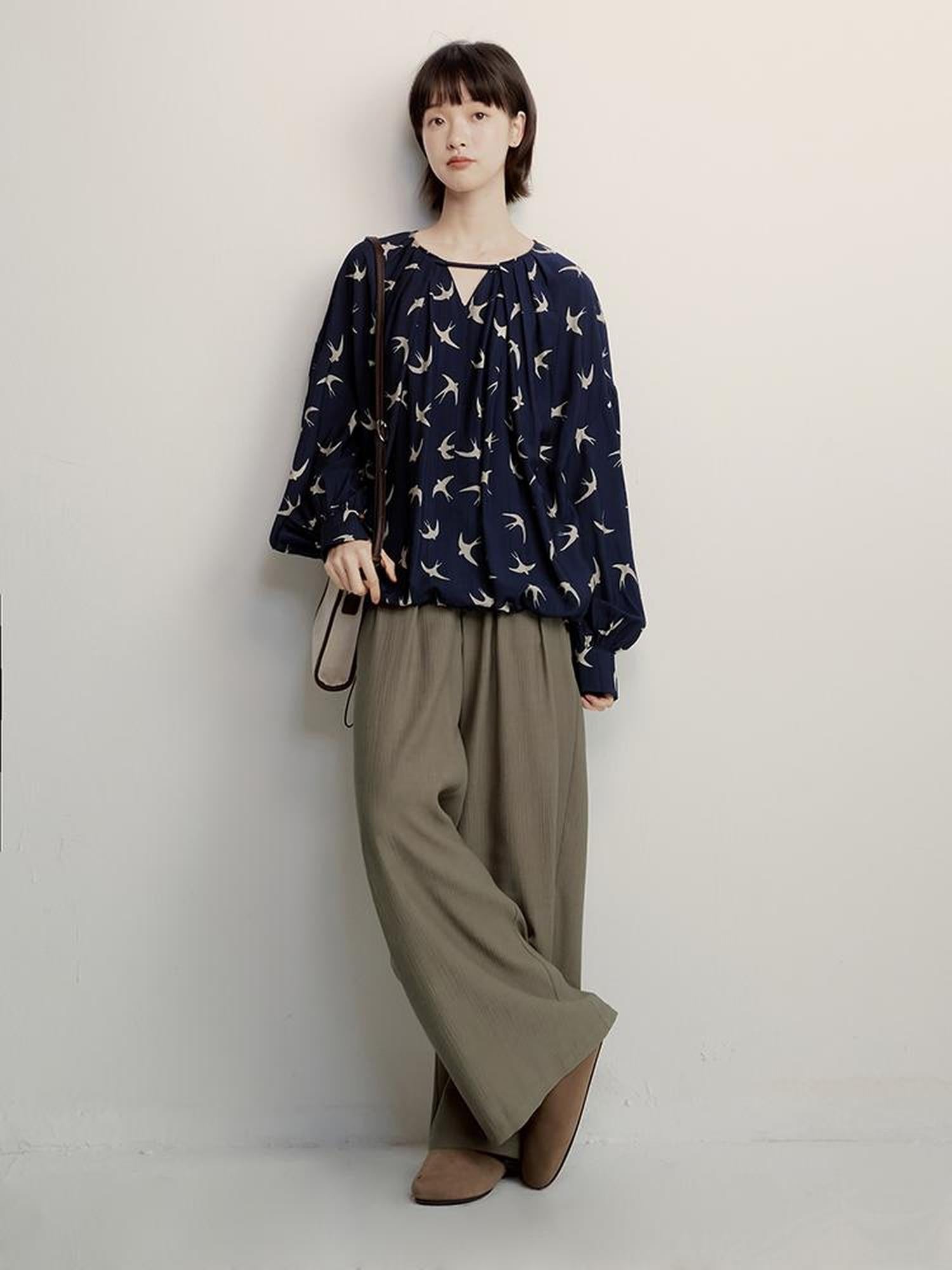 FUSSED Song Of The Sleepwalking Bird Heavy Pleats Print Dark Blue Resort Top