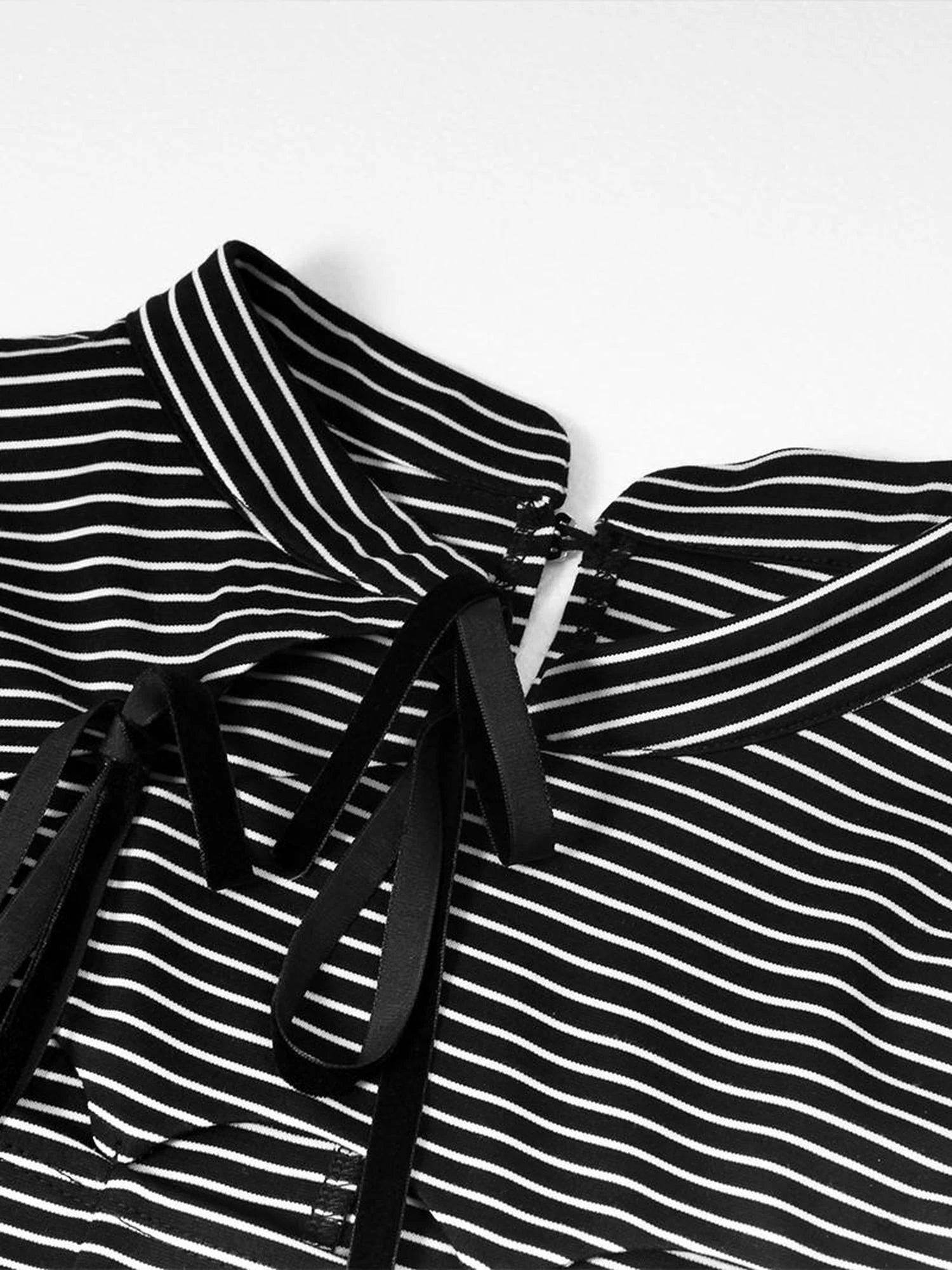 Stripped Split Top With Qipao Collar And Cut Out Detail