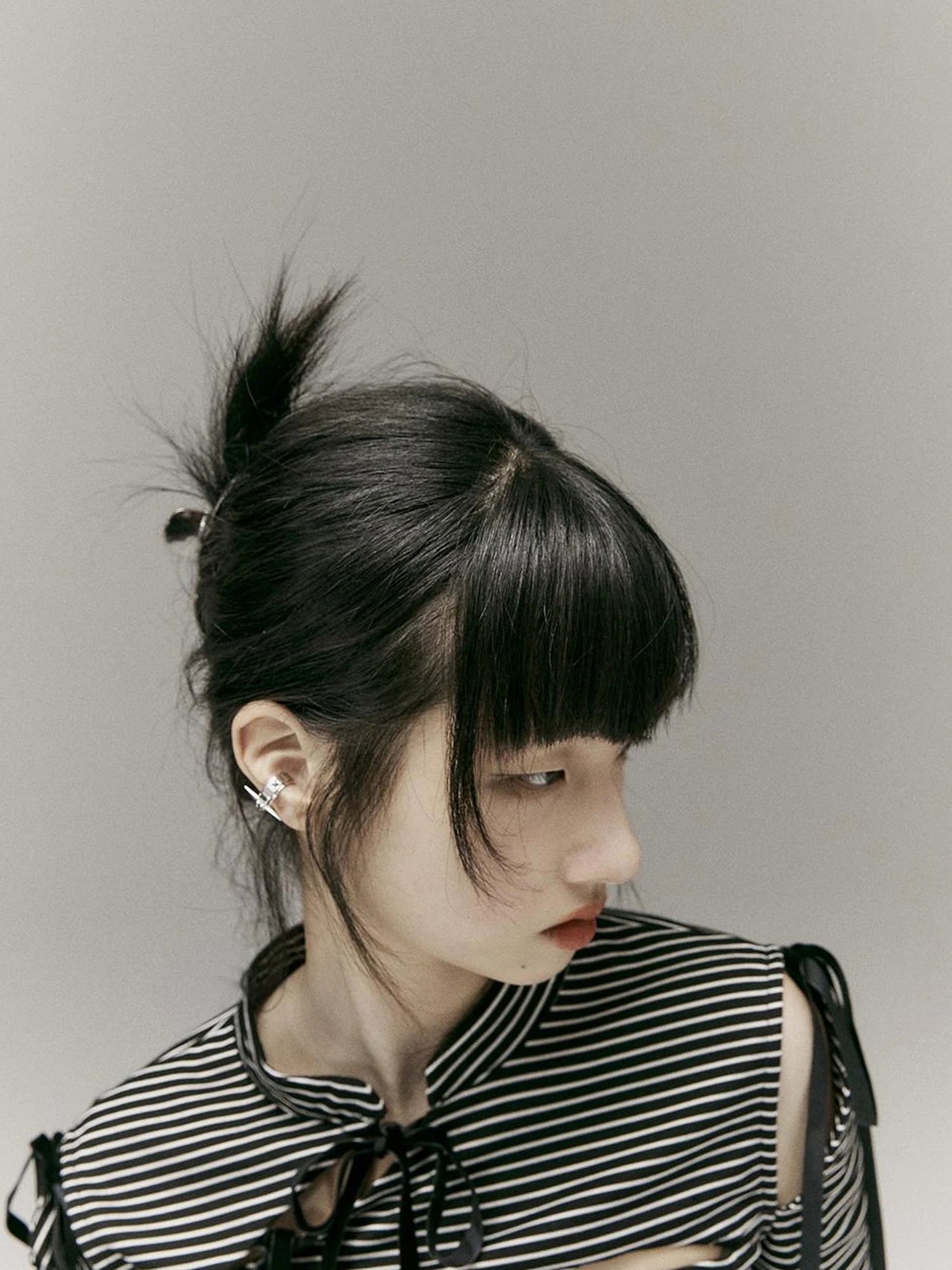 Stripped Split Top With Qipao Collar And Cut Out Detail