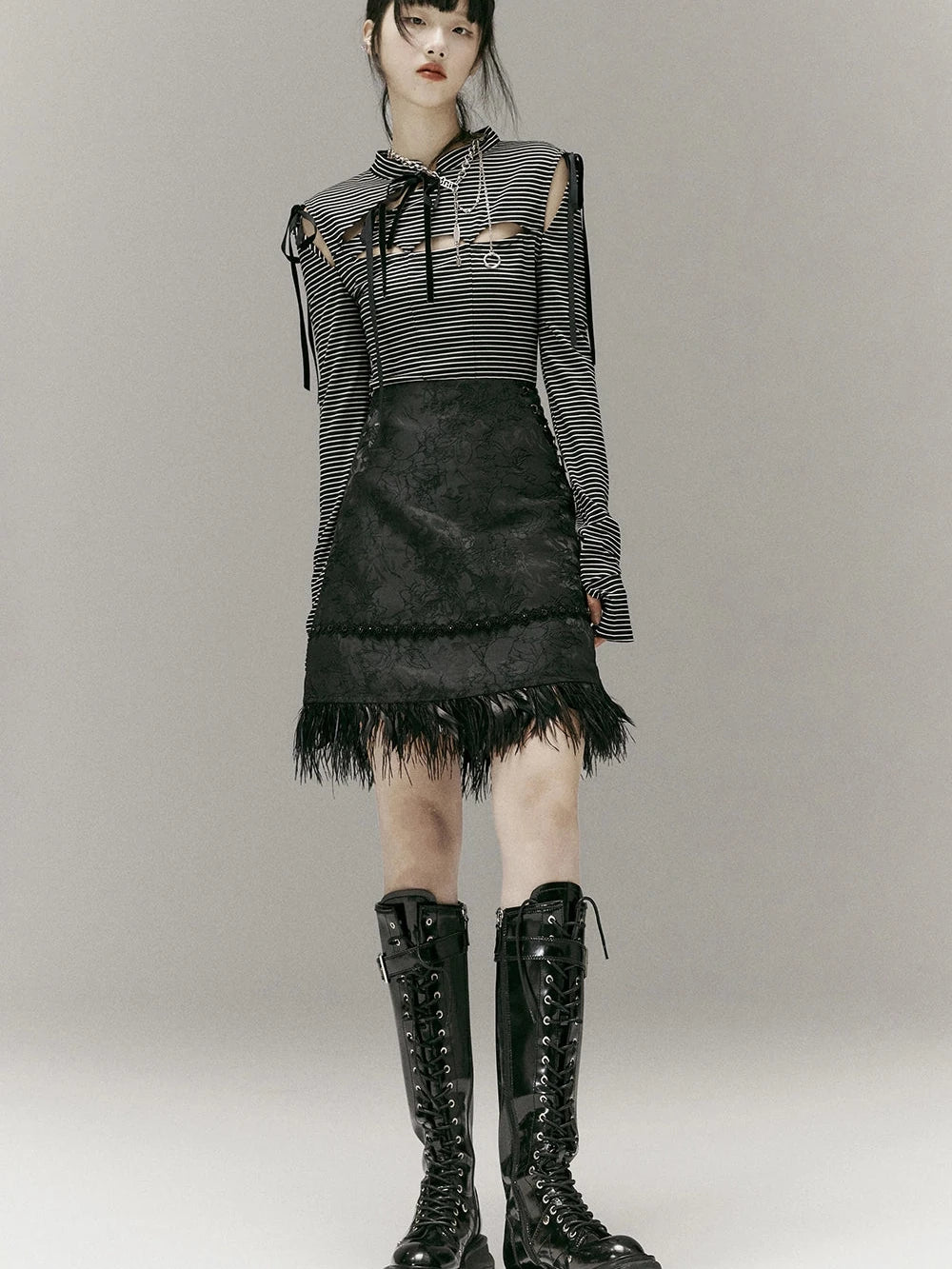 Stripped Split Top With Qipao Collar And Cut Out Detail