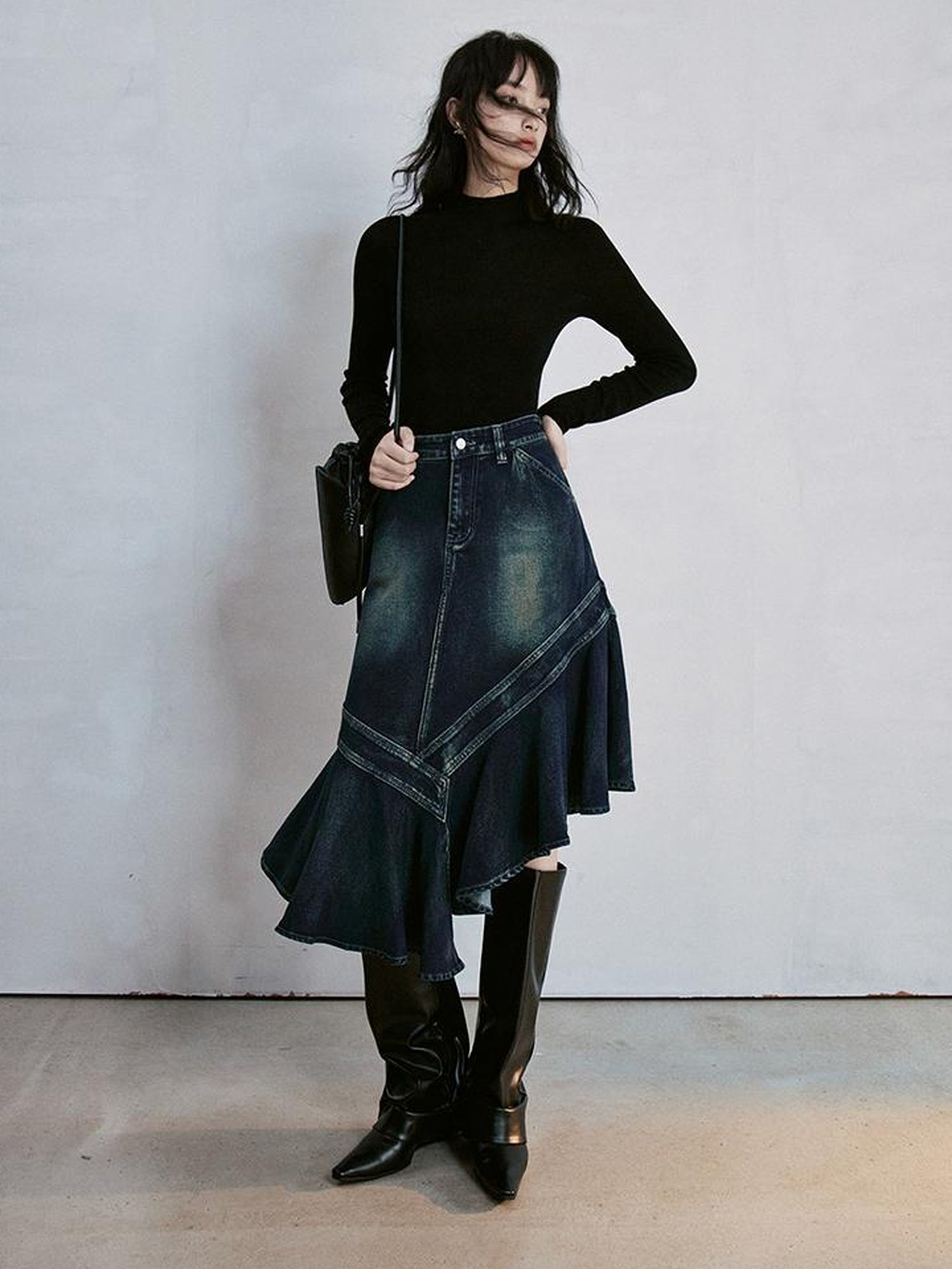 FUSSED Superfine 18g Merino Wool Seamless Layering Knit Top V-neck T-shirt Long Sleeve