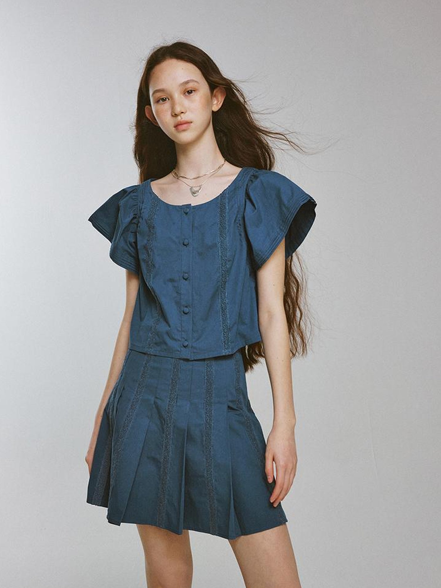 FUSSED V-Neck T-Shirt Long-Sleeve Tiered Flutter Sleeve Lace Trim Playful Prussian Set