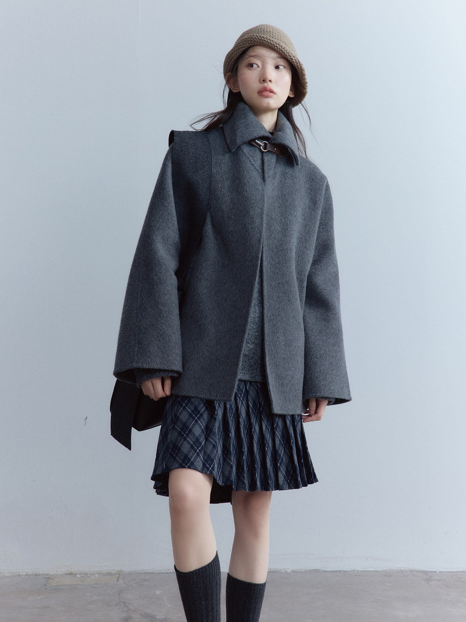 FUSSED_Warm_Thick_Loose_Preppy_Cute_Notched_Collar_Single_Button_Women_Dark_Gray_Coat_MISSTT