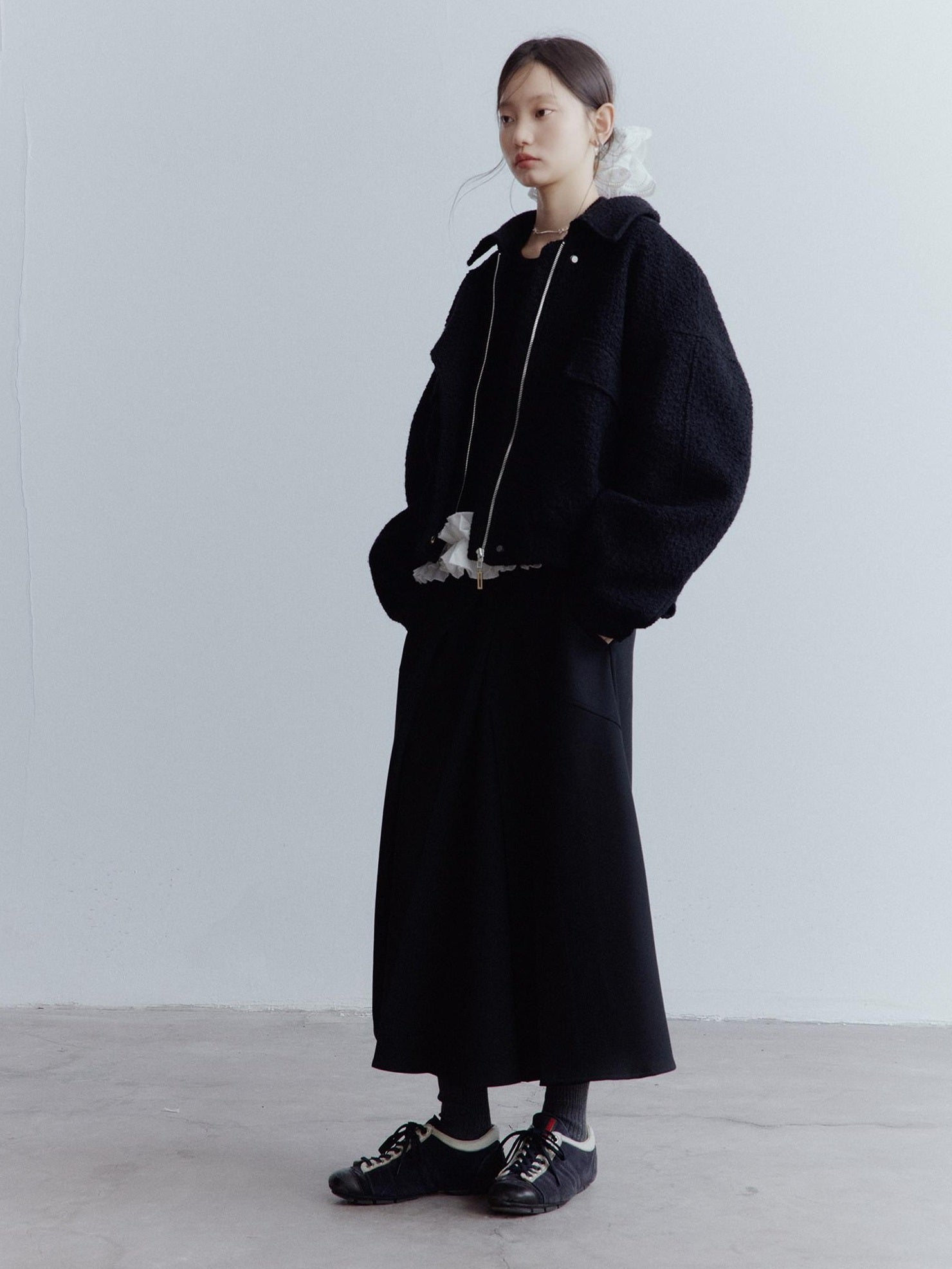 FUSSED Warm Thick Oversized Vintage Lapel Zipper Women Casual Solid Black Jacket
