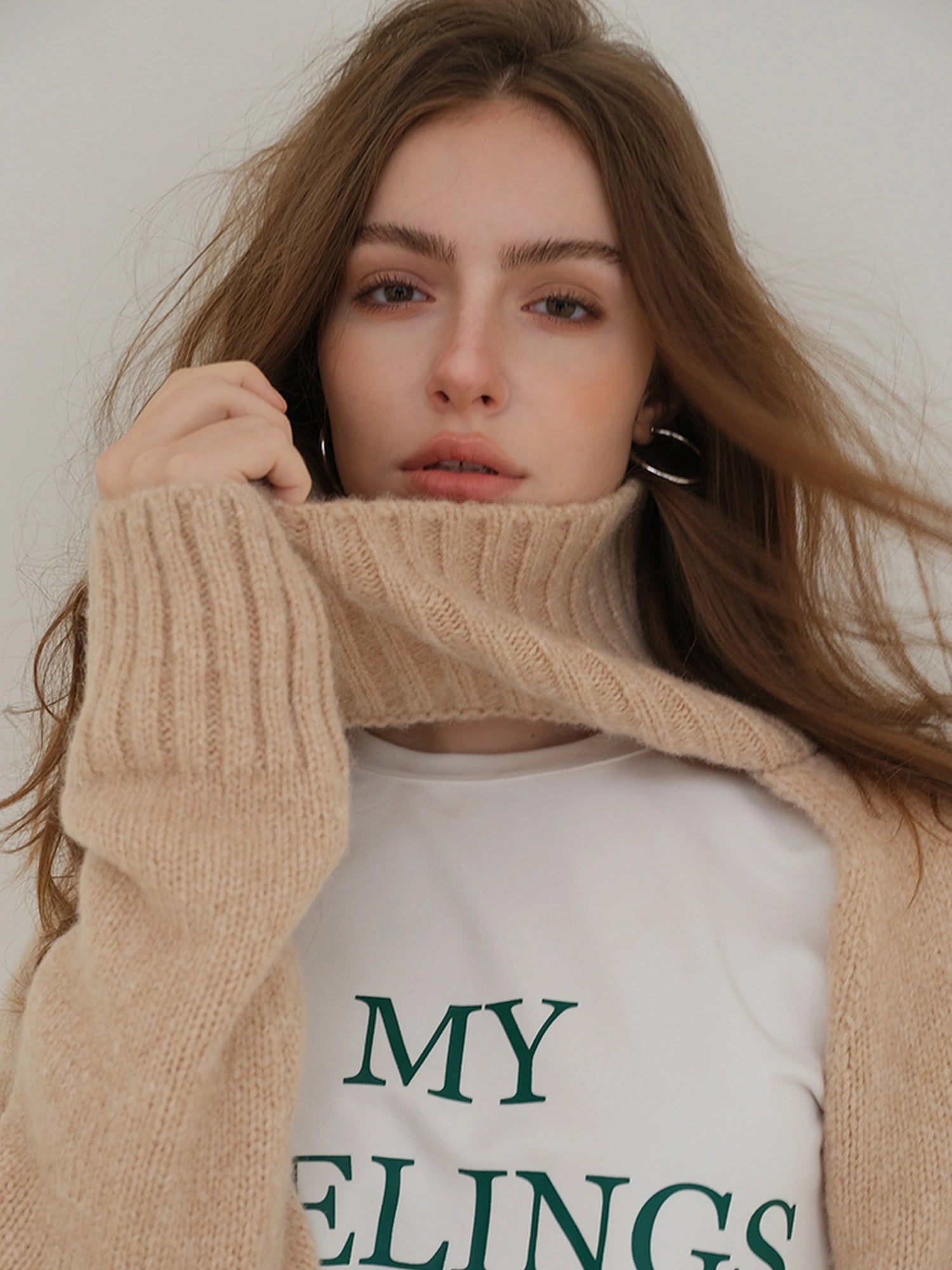 FU FRESH UP Alpaca Wool High Neck Poncho Sweater With Detachable Sleeves