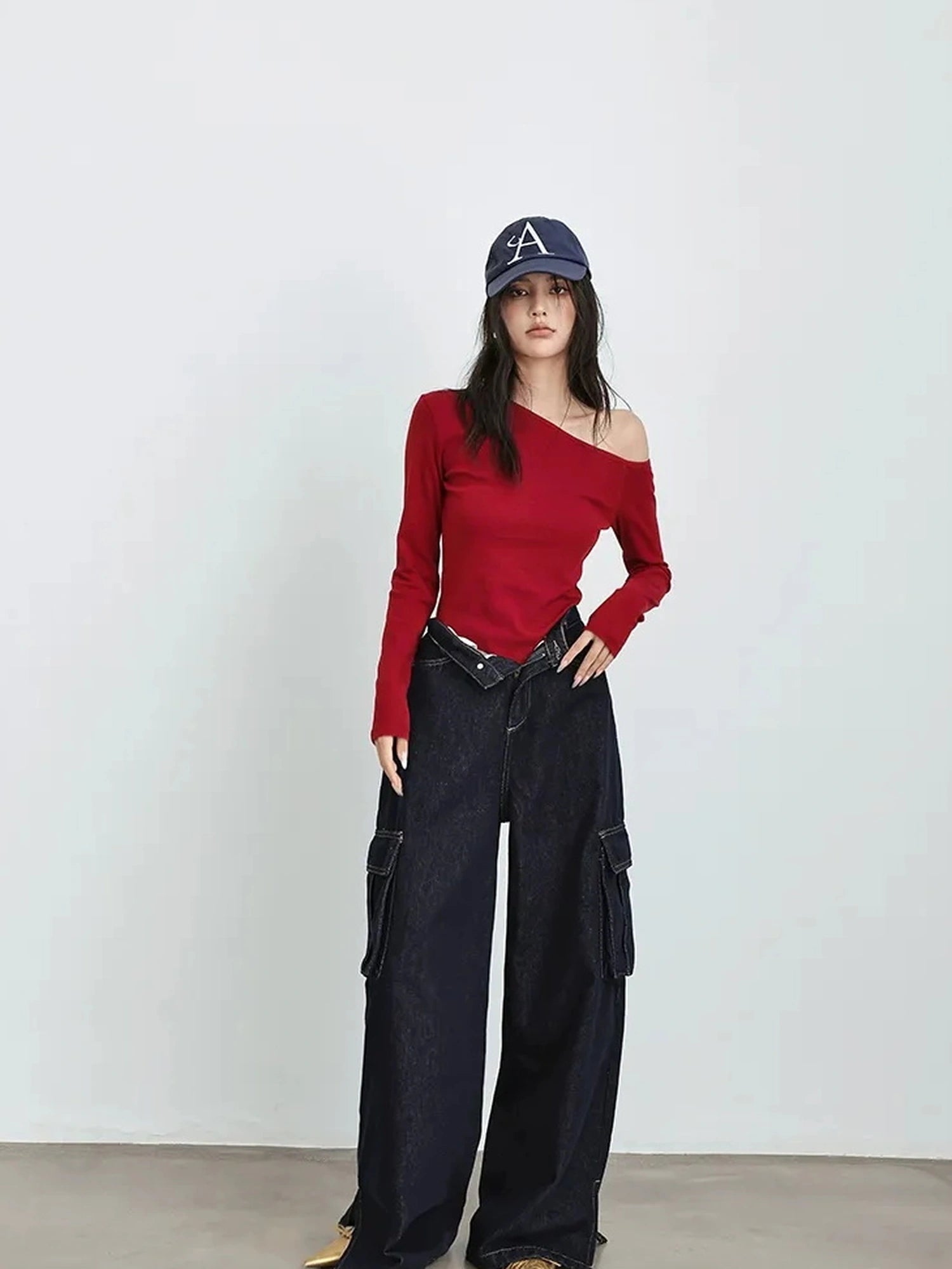 FU FRESH UP Asymmetric Off Shoulder Knit Top