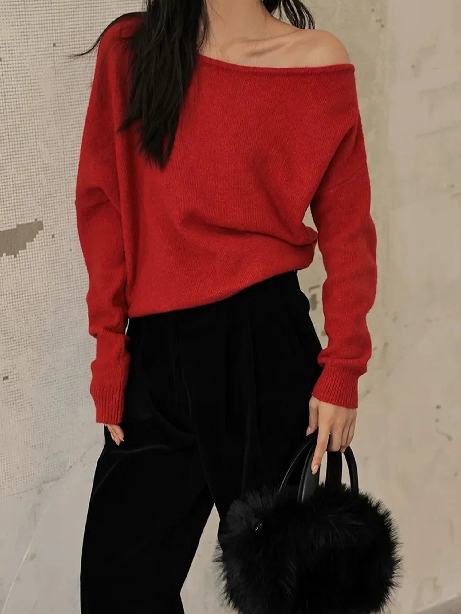 FU FRESH UP Asymmetric Wool Off Shoulder Sweater