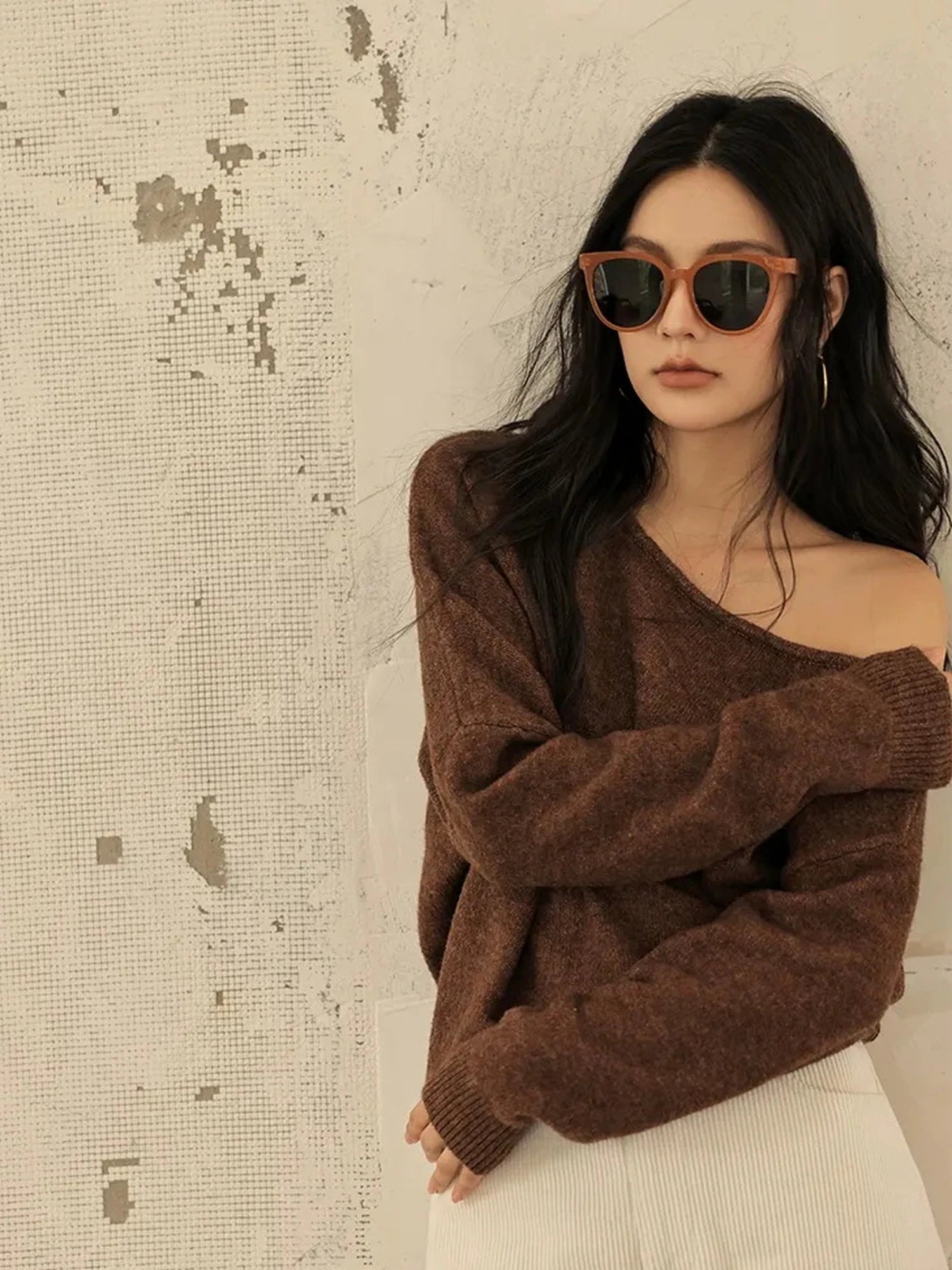 FU FRESH UP Asymmetric Wool Off Shoulder Sweater