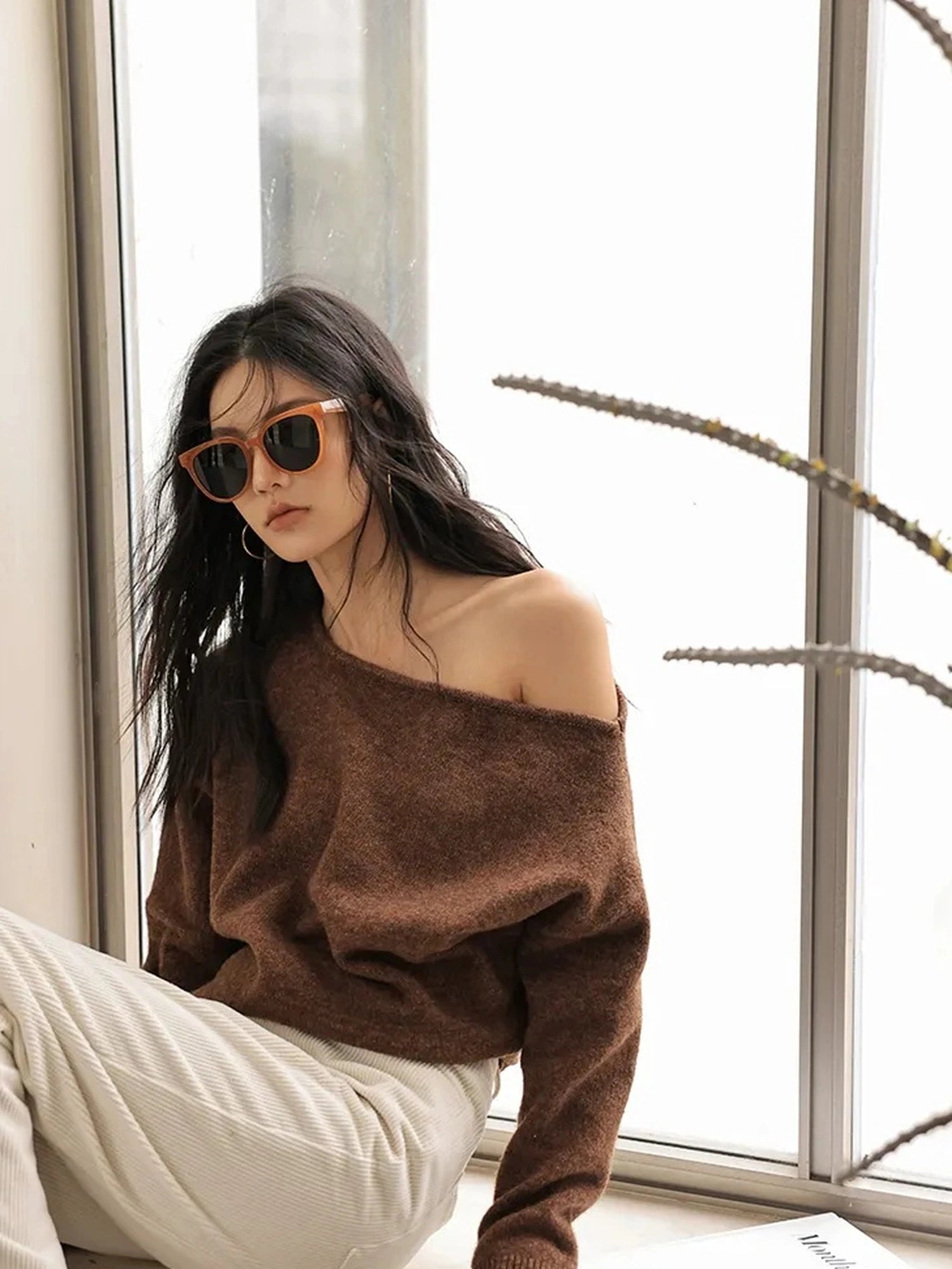 FU FRESH UP Asymmetric Wool Off Shoulder Sweater