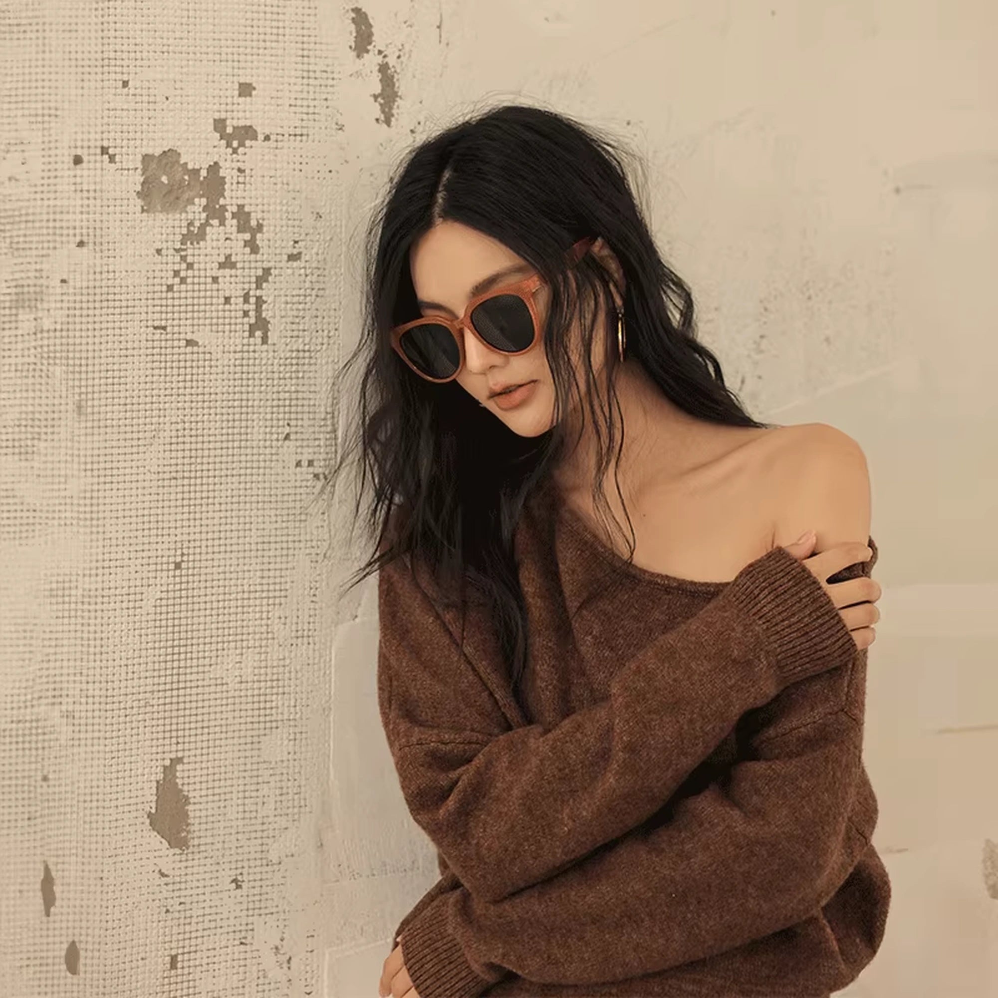 FU_FRESH_UP_Asymmetric_Wool_Off_Shoulder_Sweater_MISSTT