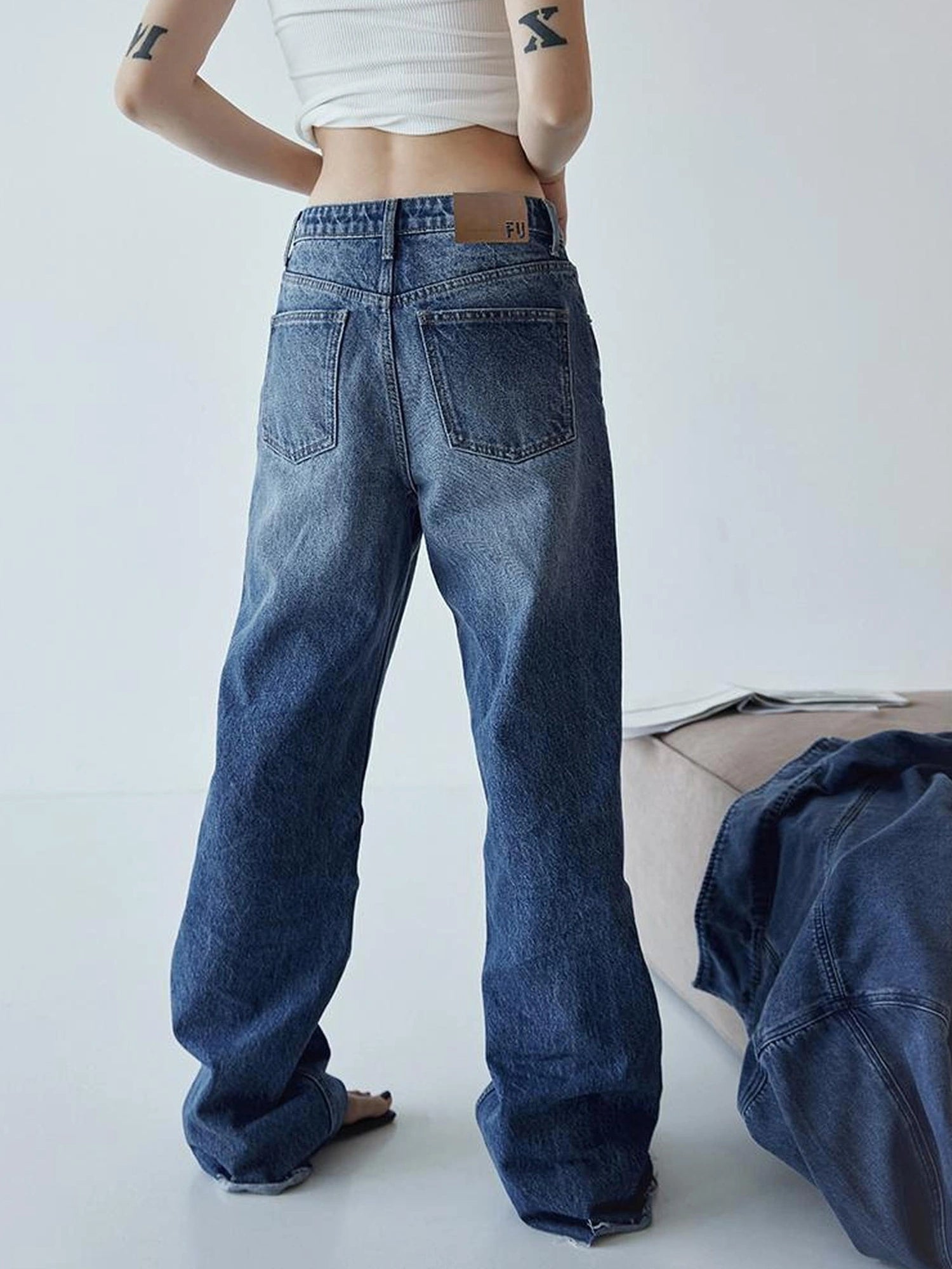 FU FRESH UP Classic Denim Straight Leg Jeans